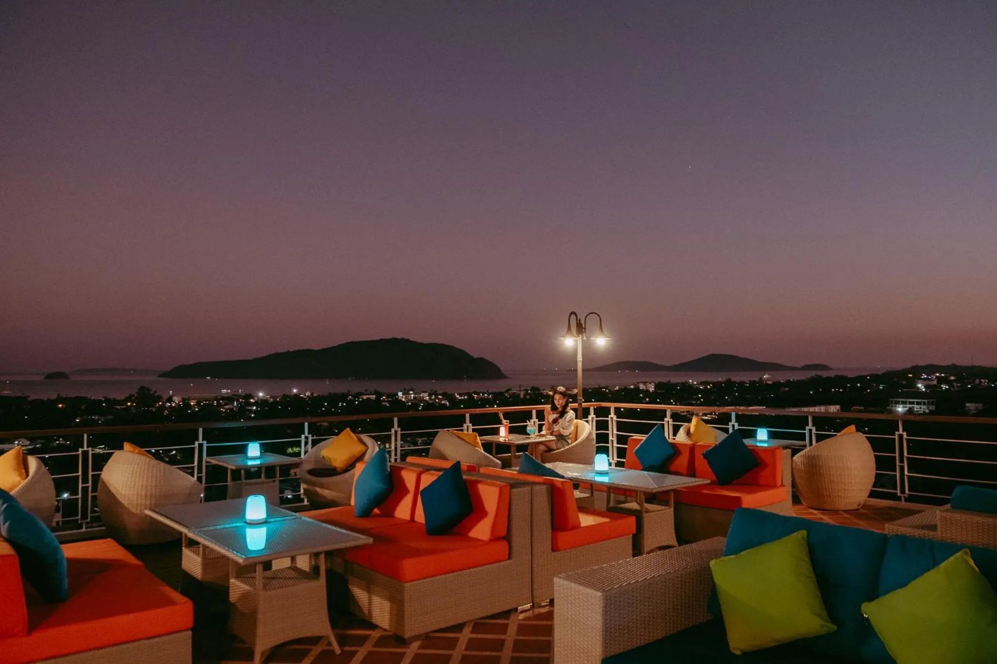 Restaurant/places to eat in The View Rawada Phuket