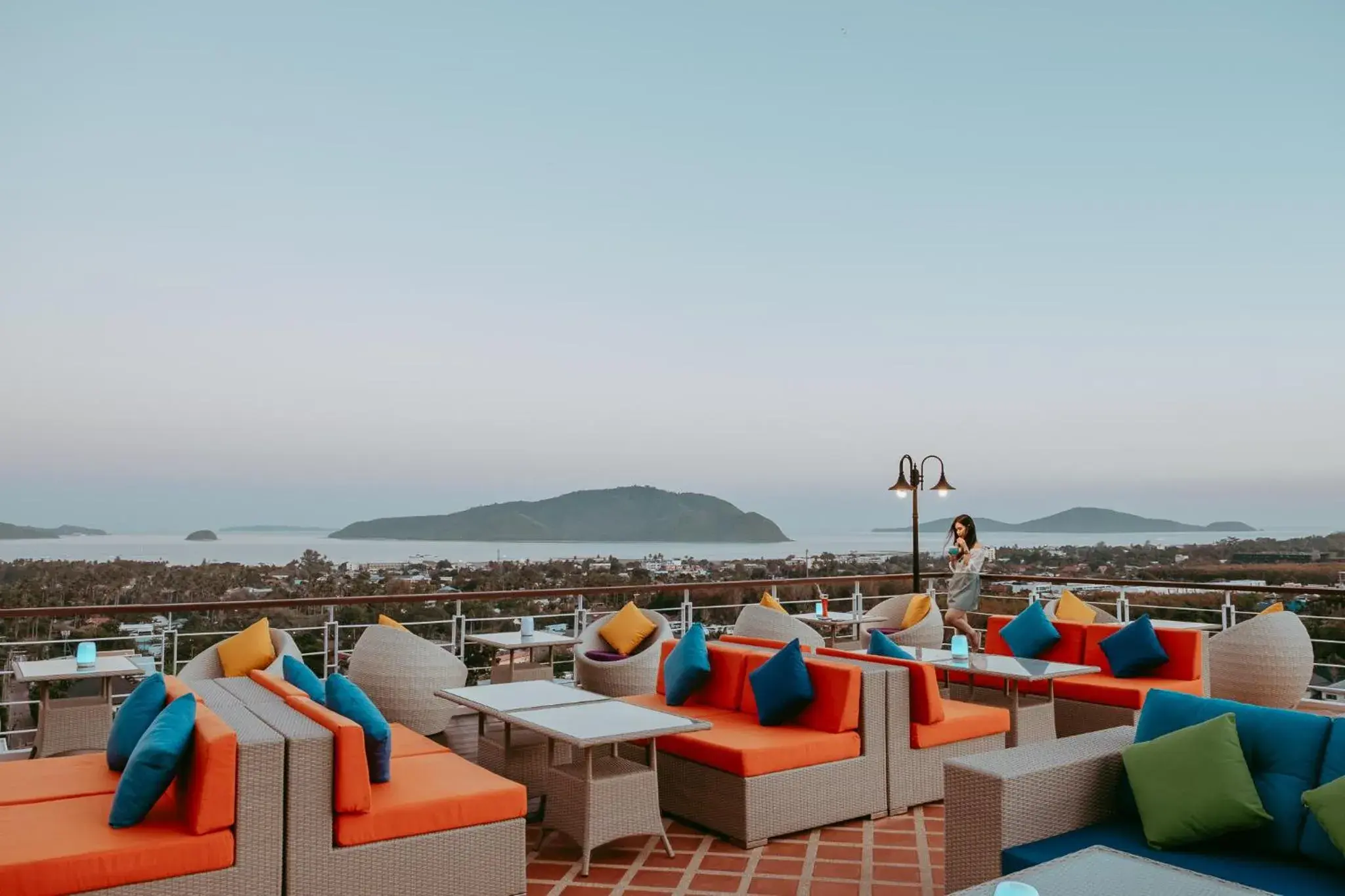 Restaurant/places to eat in The View Rawada Phuket Restaurant/places to eat in The View Rawada Phuket