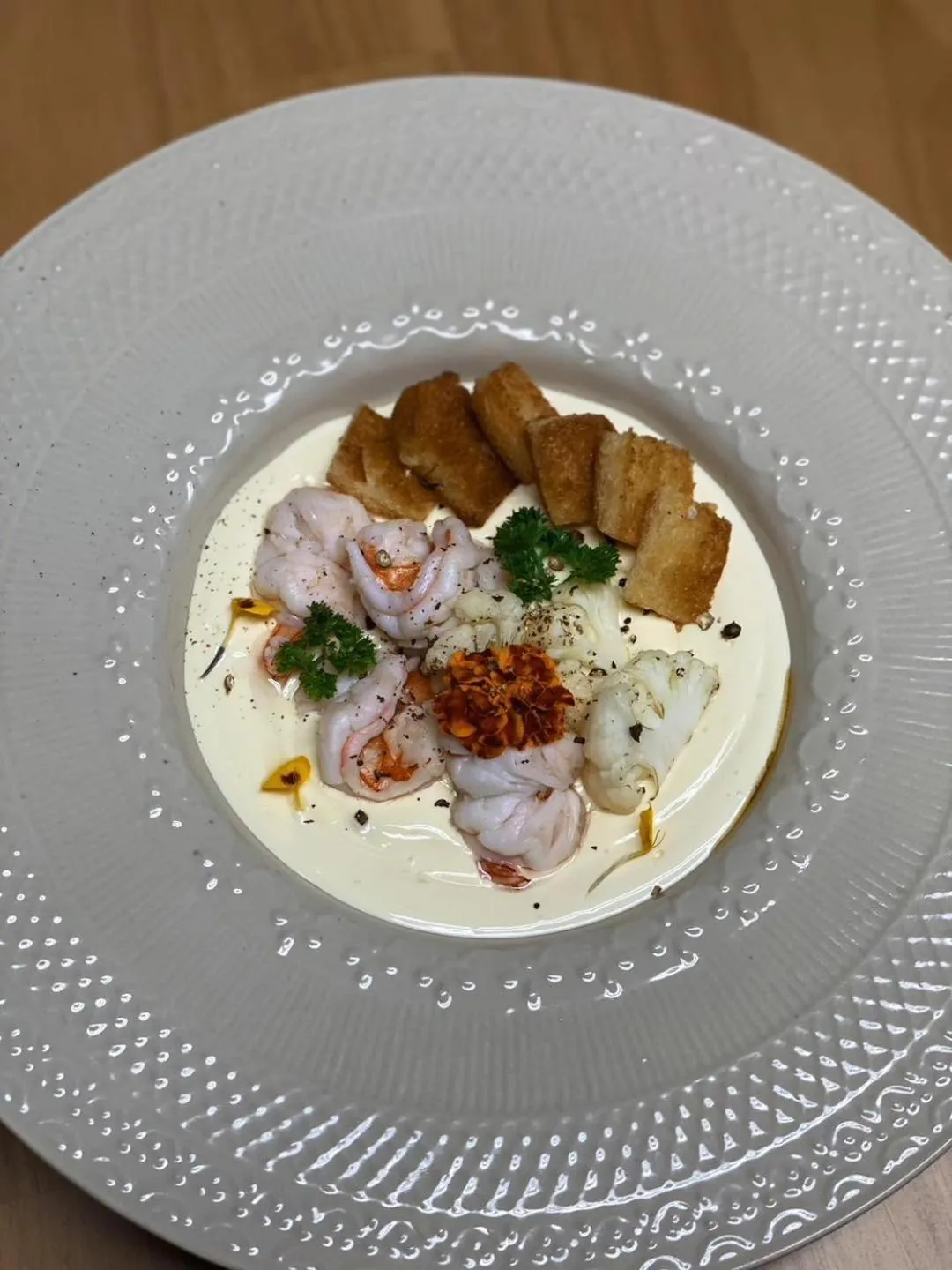 Food in Suntara Wellness Resort & Hotel