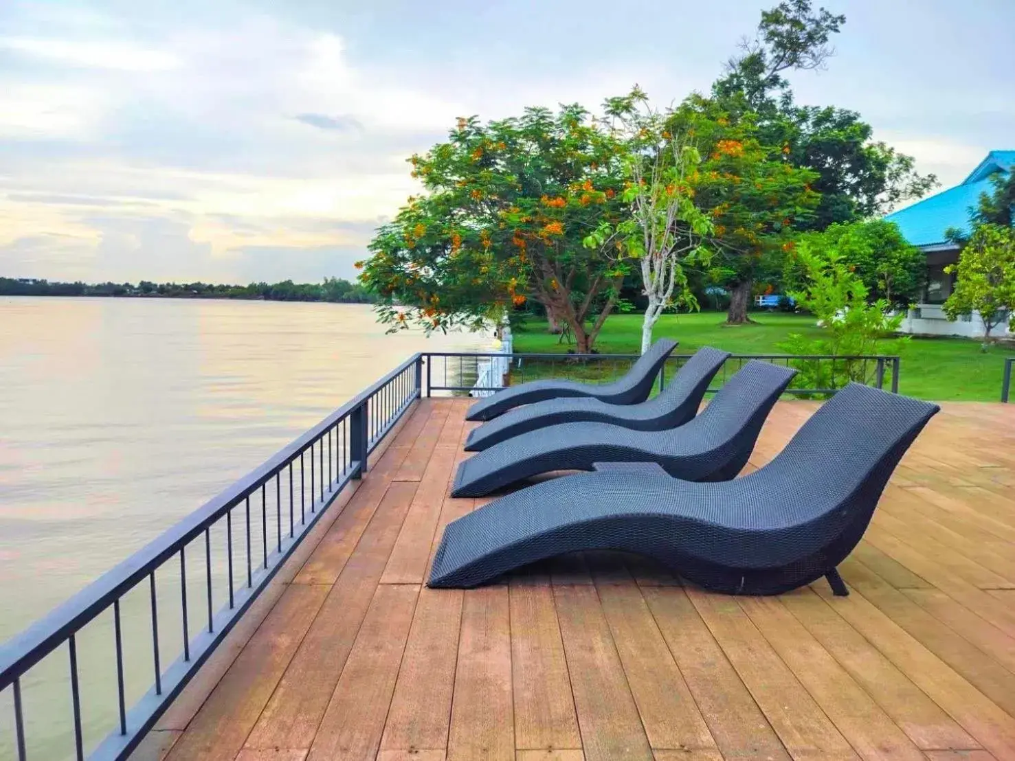 River view in Suntara Wellness Resort & Hotel River view in Suntara Wellness Resort & Hotel