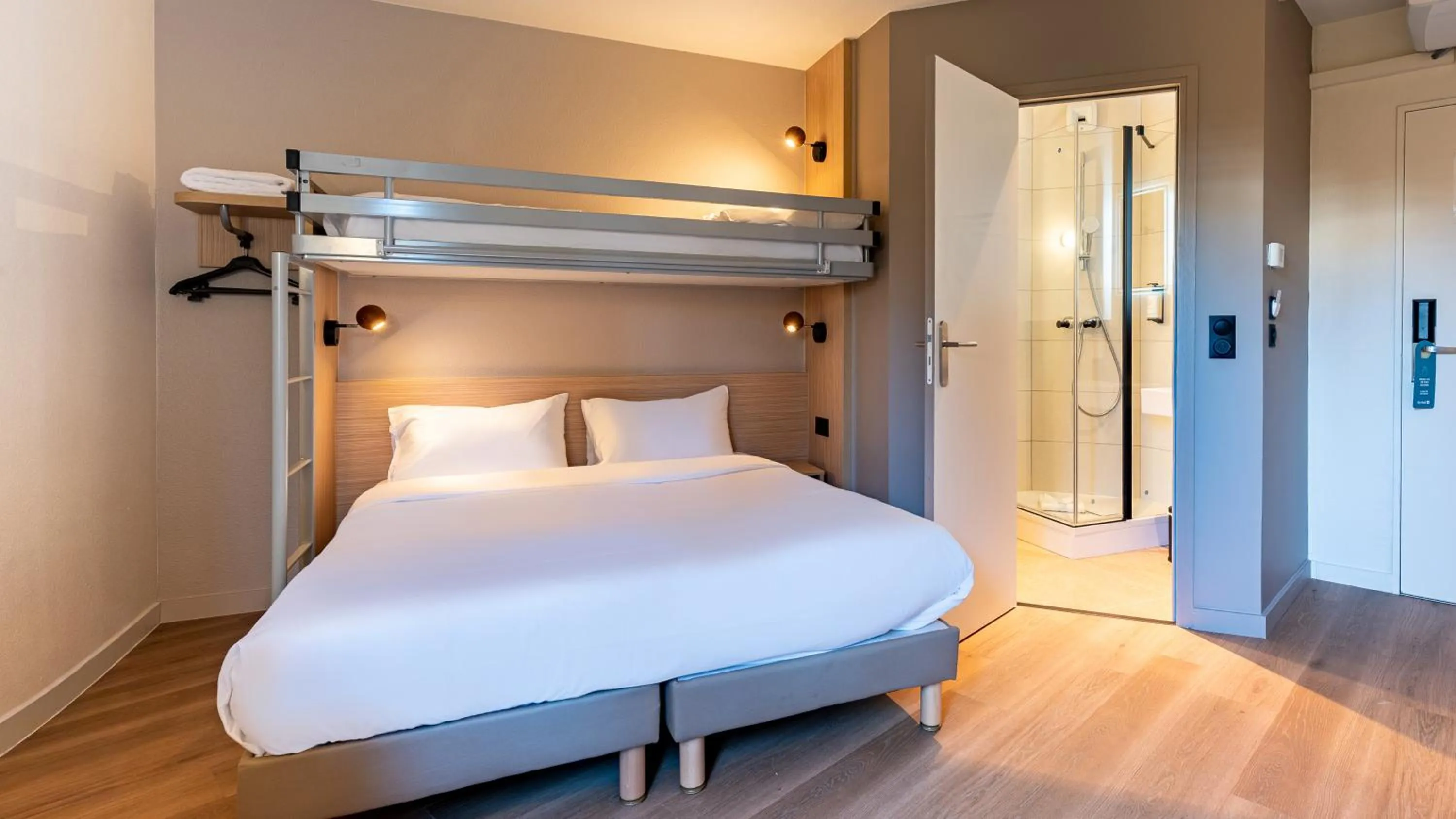 Bed in Première Classe Marne-la-Vallée - Bussy Saint Georges