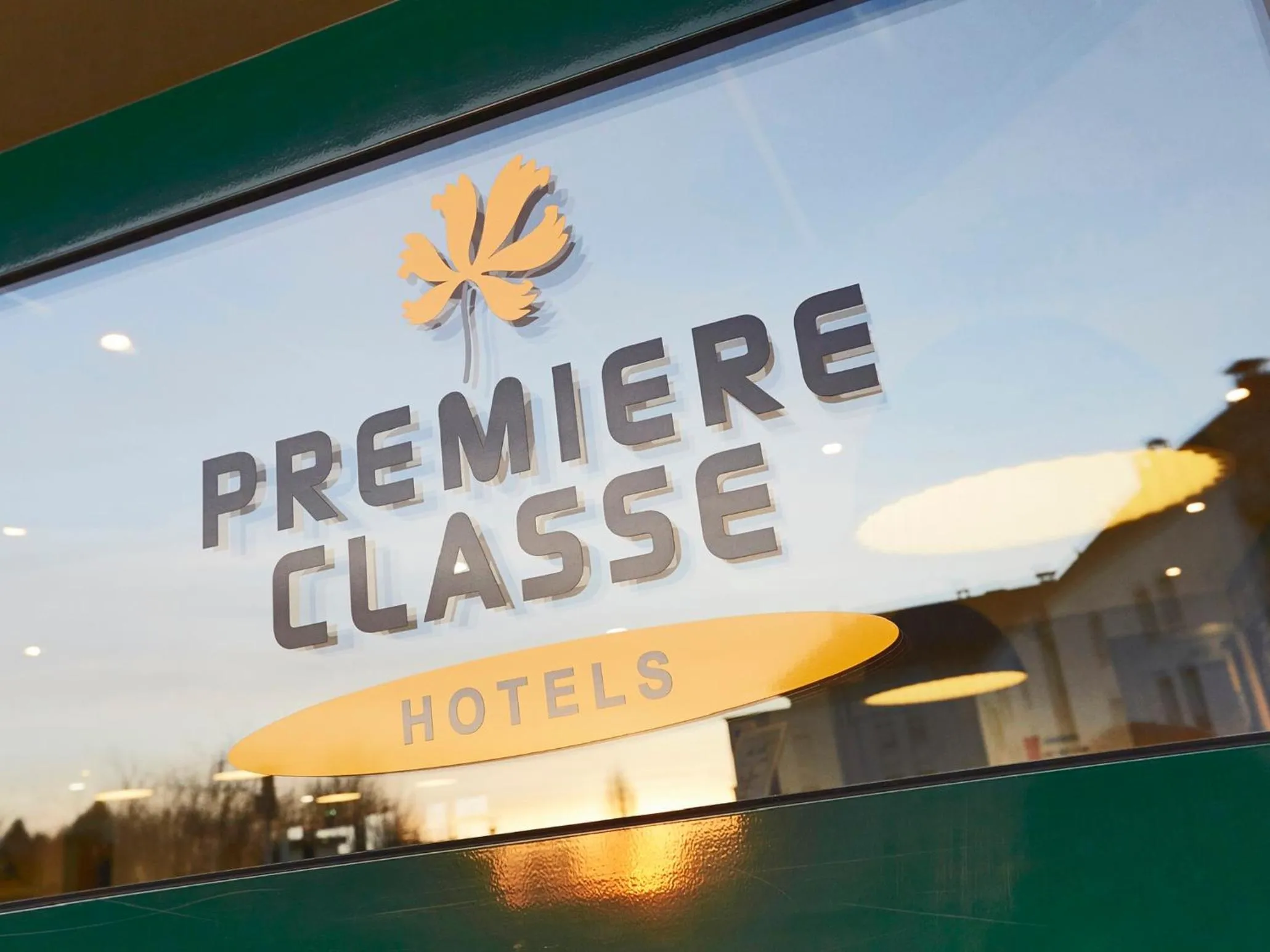 Property logo or sign in Première Classe Marne la Vallée - Bussy Saint Georges