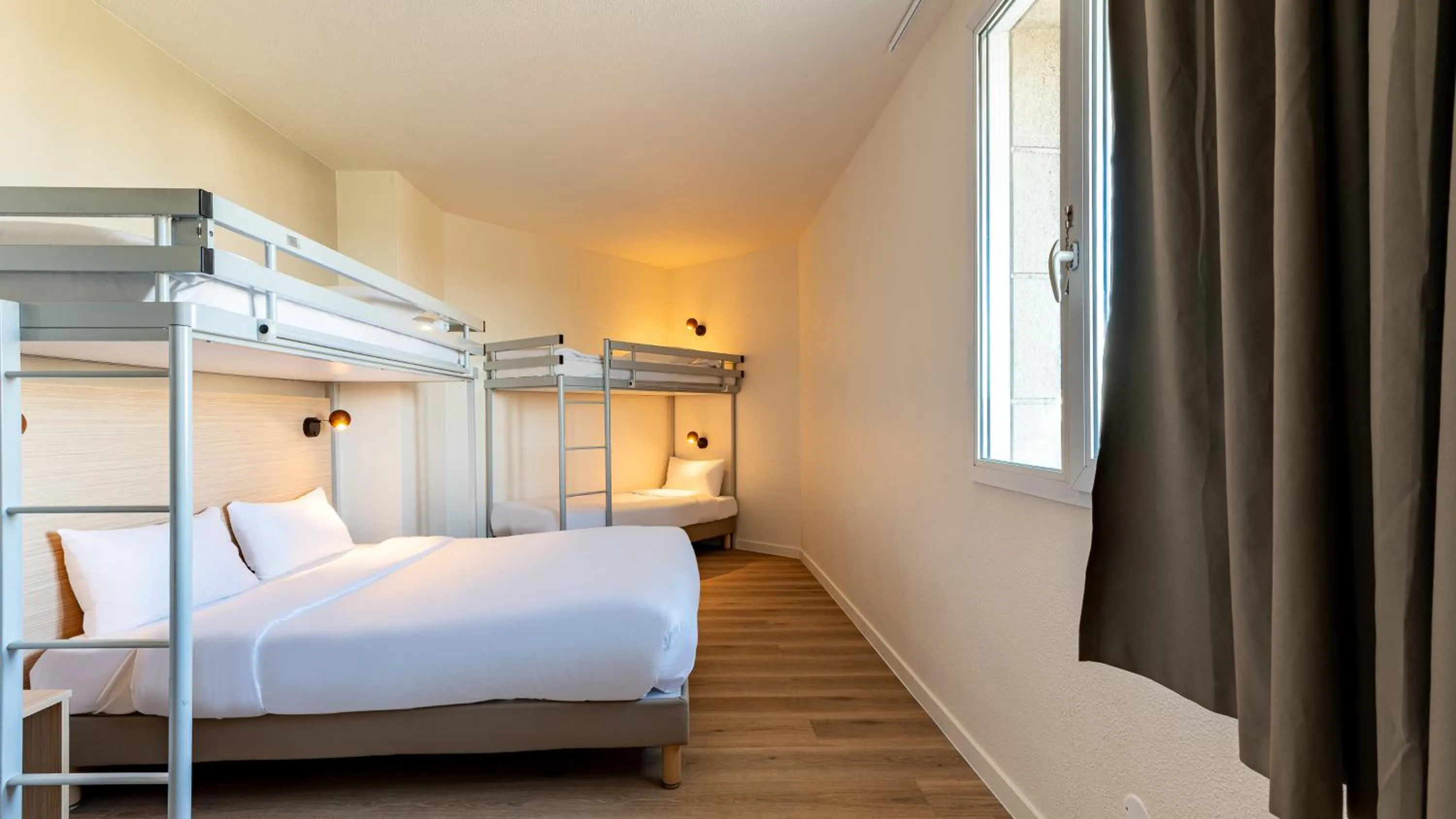 Bed in Première Classe Marne-la-Vallée - Bussy Saint Georges