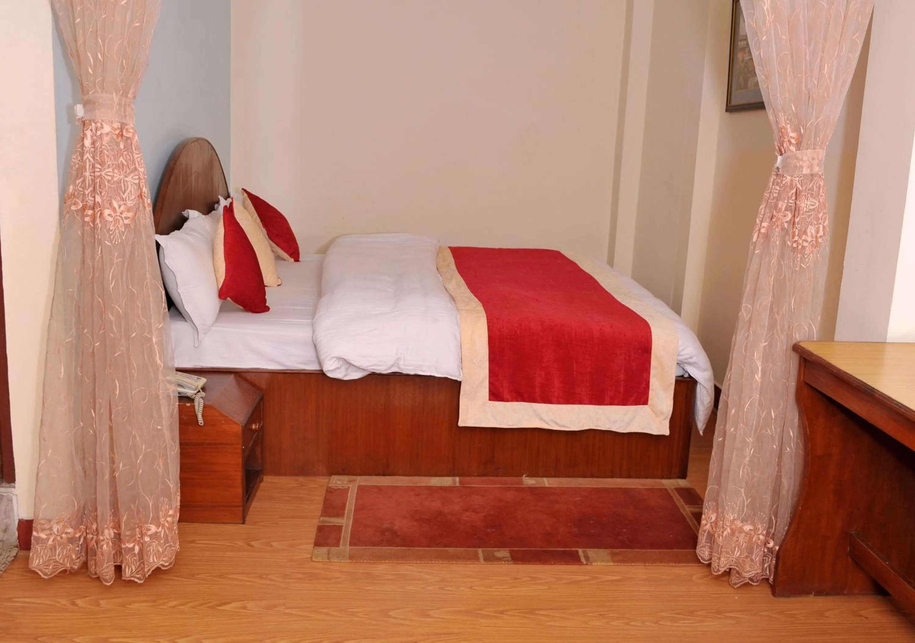 bunk bed, Bed in Hotel Brihaspati