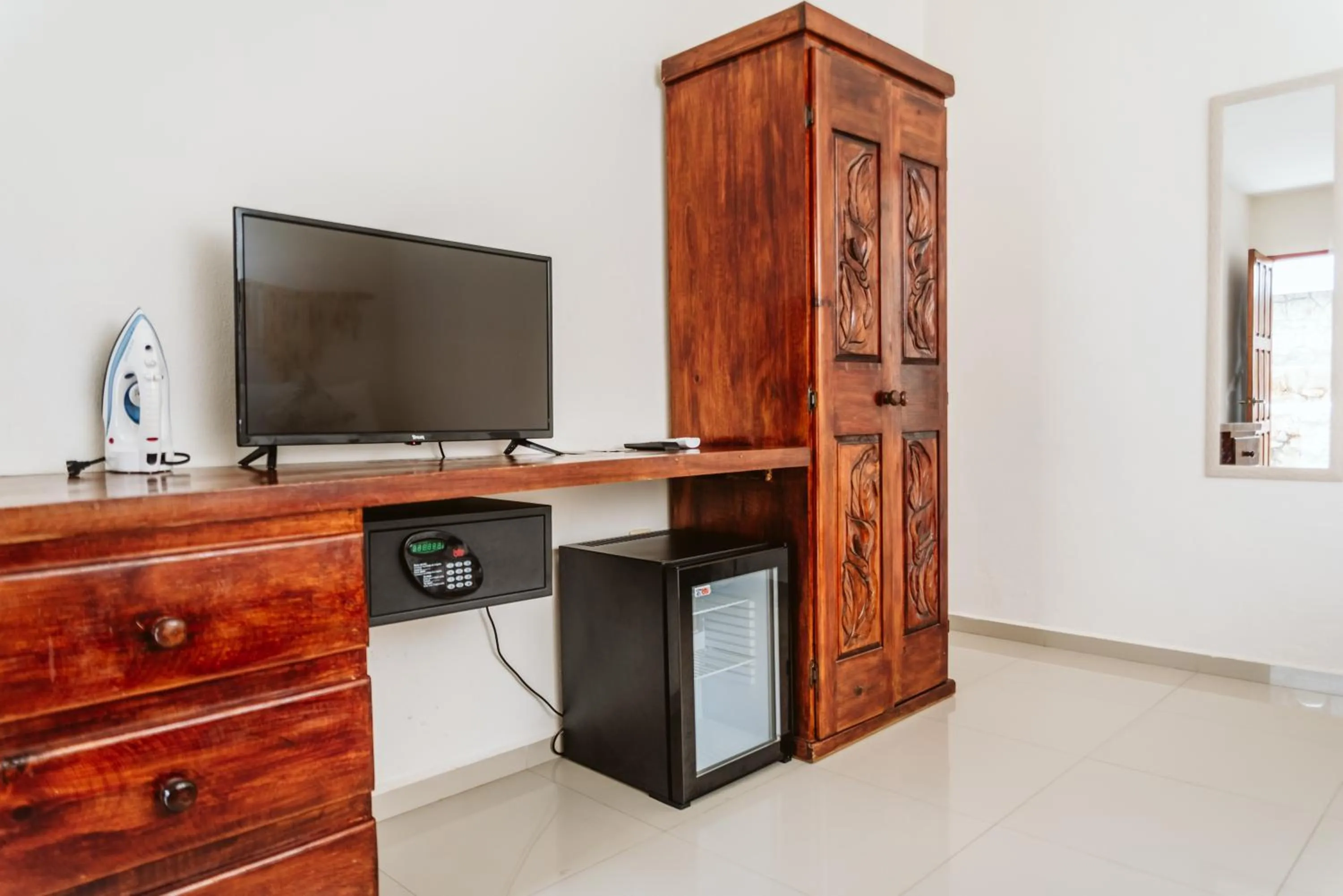 TV and multimedia in Ahava Hotel