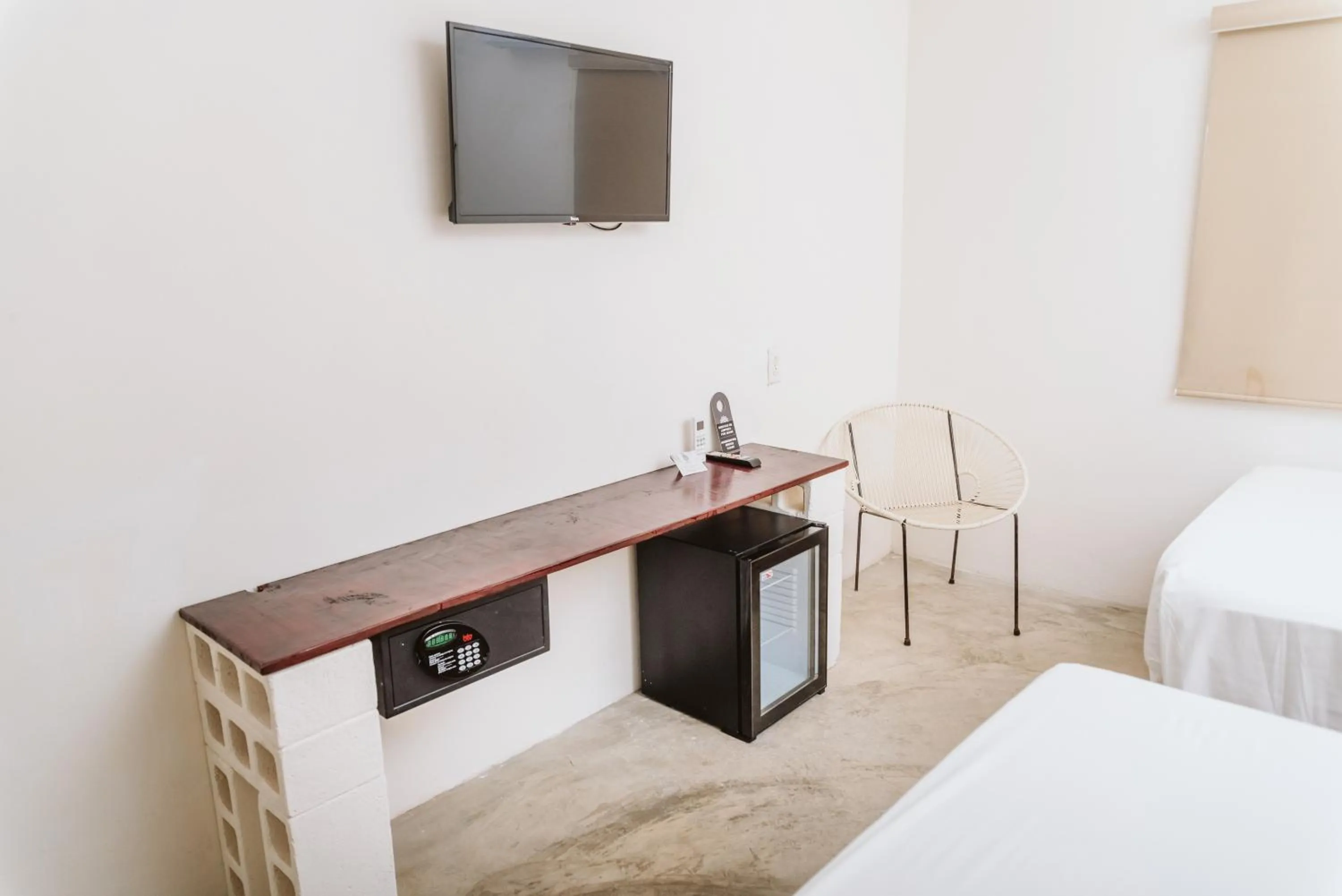 TV and multimedia, Bed in Ahava Hotel