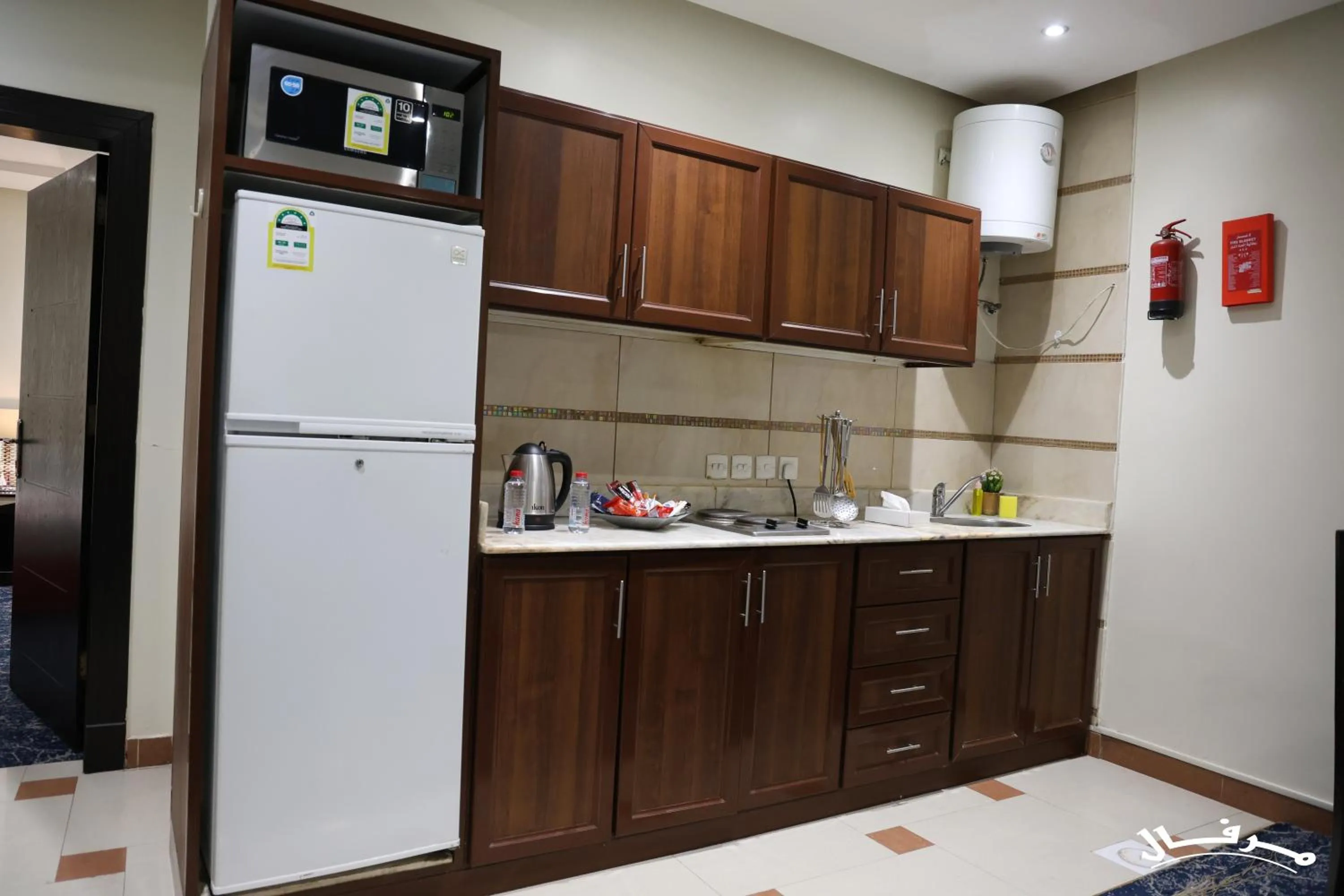 Coffee/tea facilities in Merfal Hotel Apartments Al Taawan