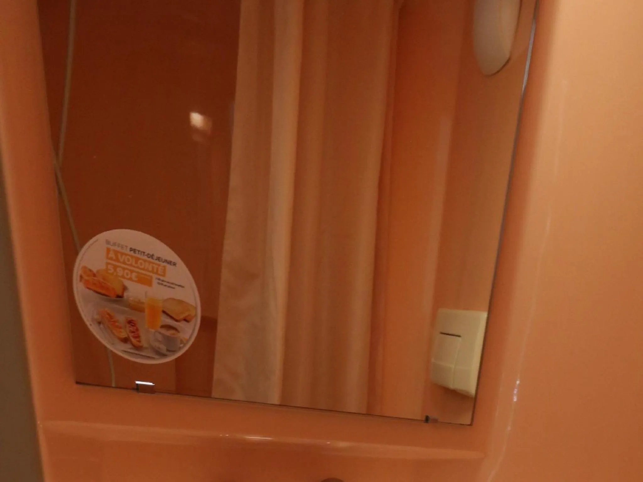 Bathroom in Premiere Classe Limoges Nord