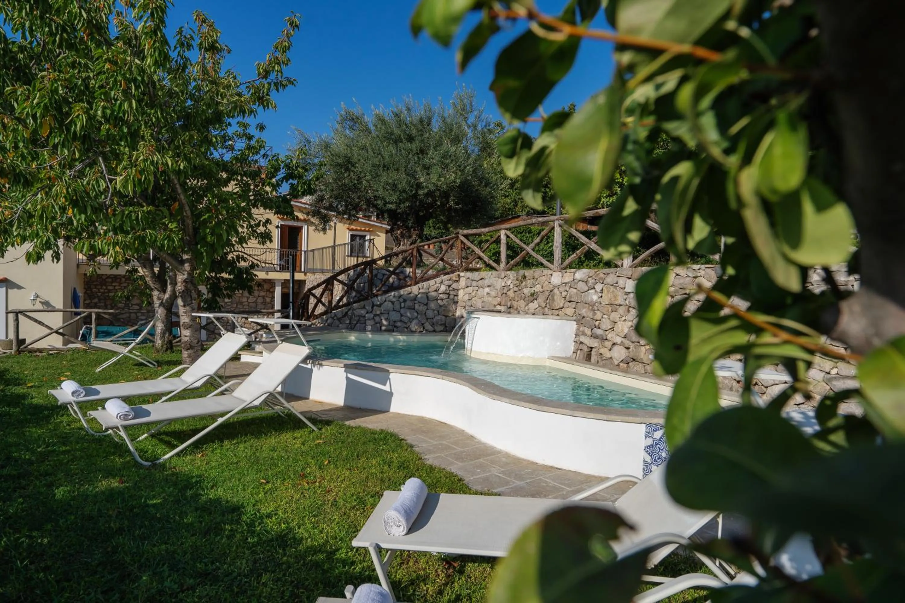 Swimming pool in Villa Prota