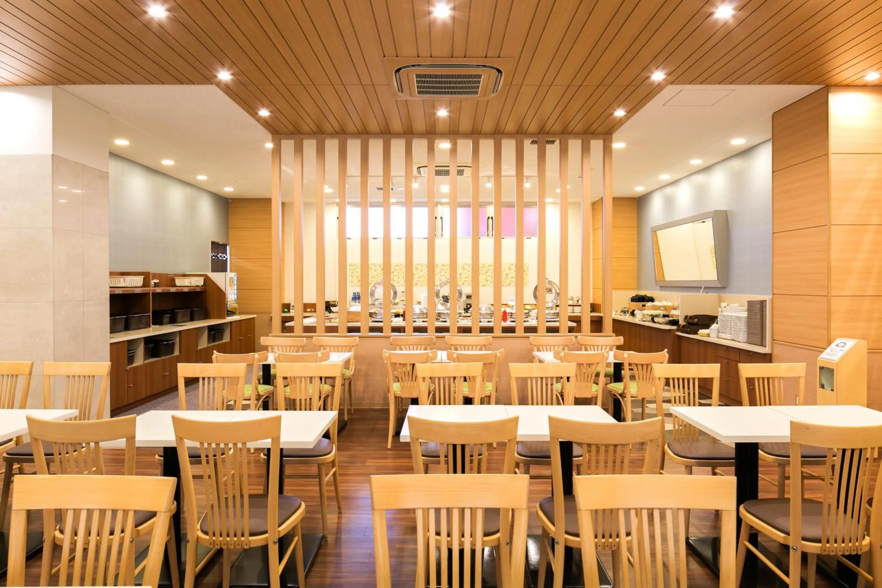 Restaurant/places to eat in Vessel Hotel Ishigakijima