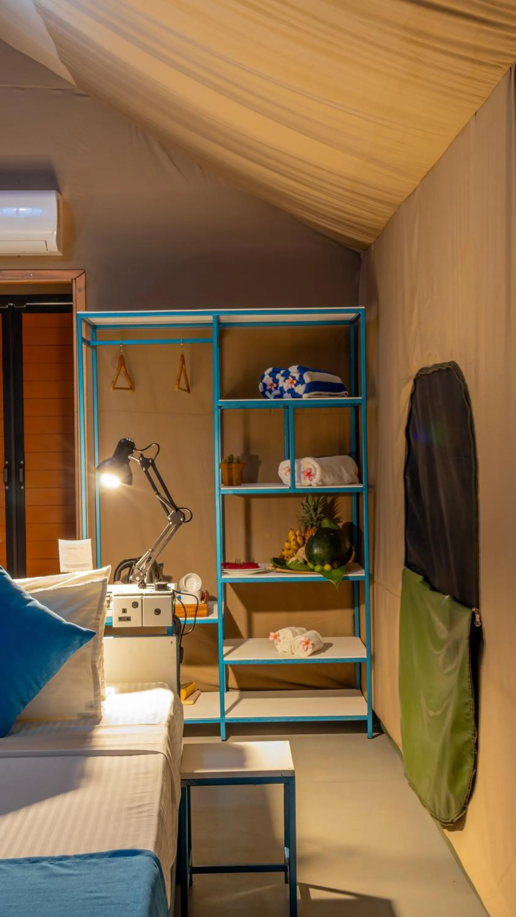 Bed in Athgira River Camping - Udawalawe