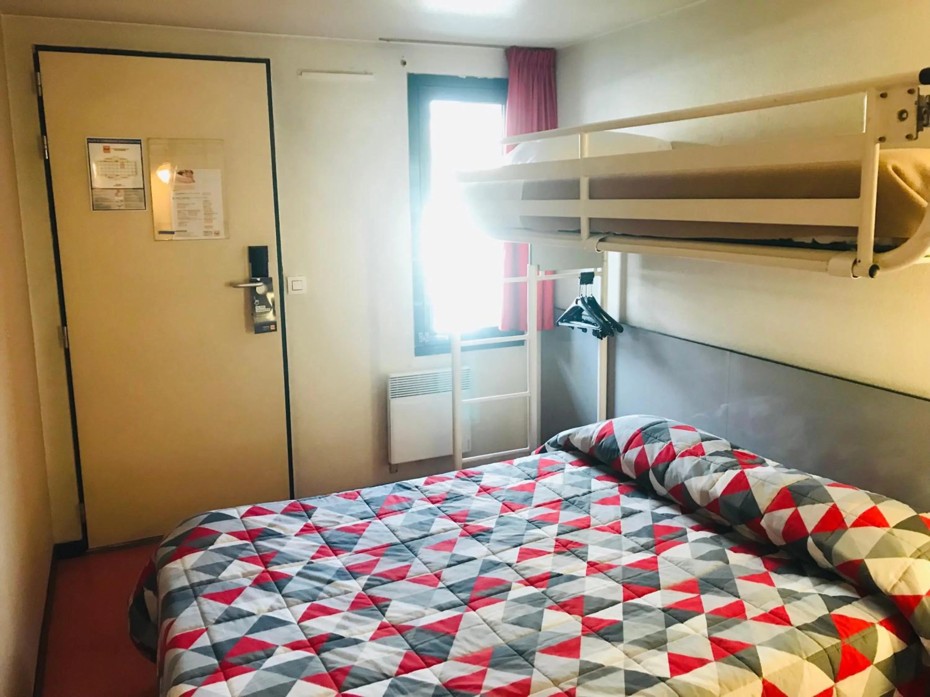 Bed in Premiere Classe Chambery