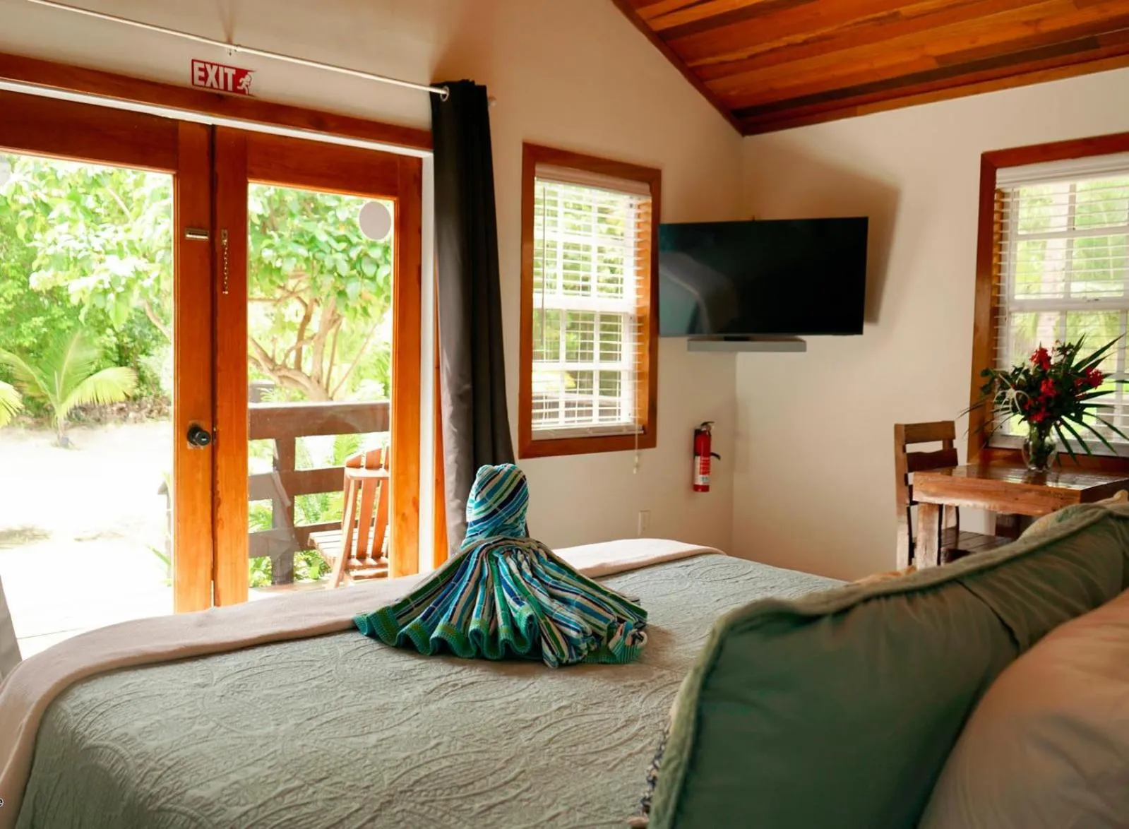 Bed in Mangata Villas Adults Only