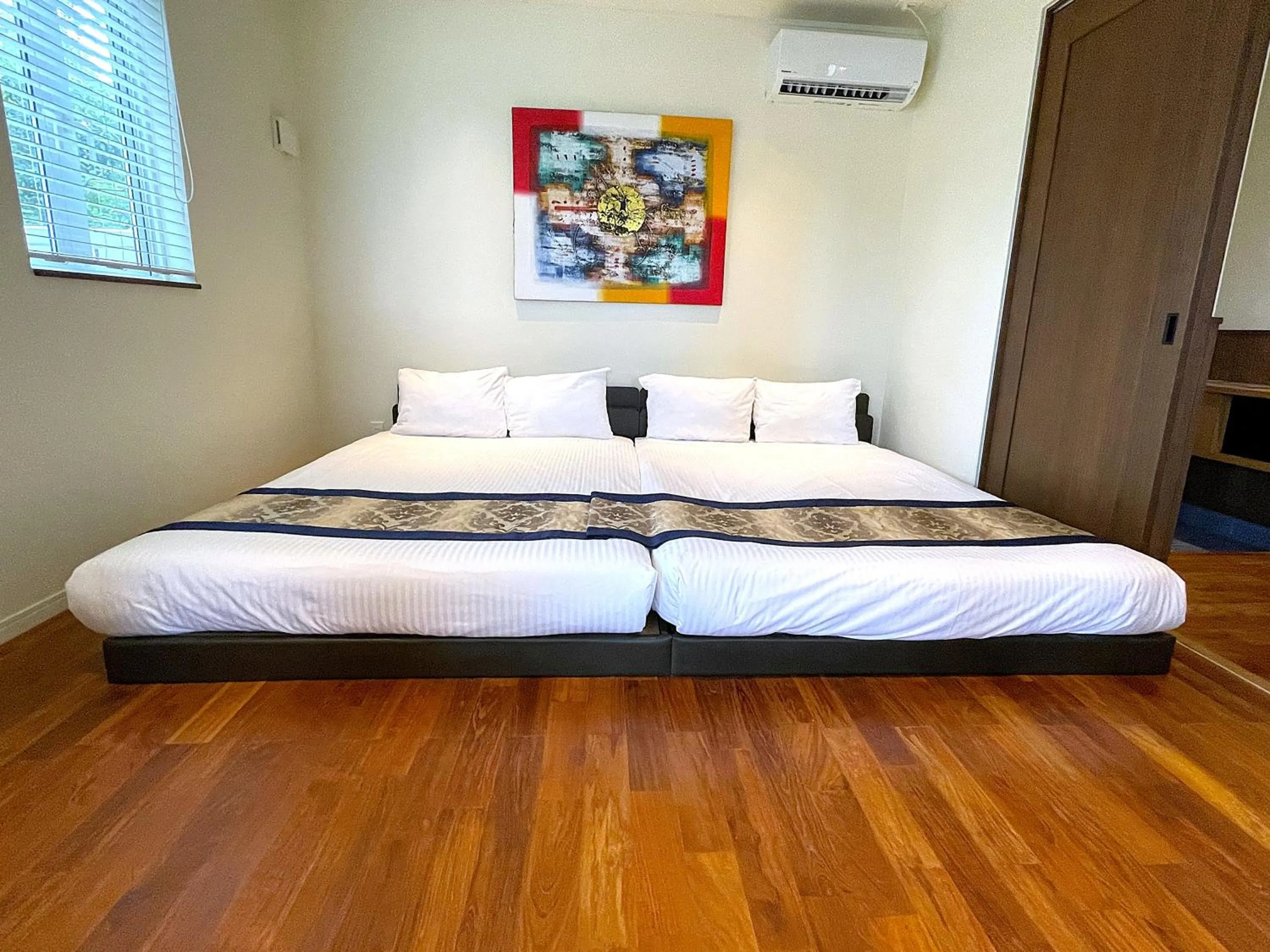 Bedroom, Bed in Mihana Onnason