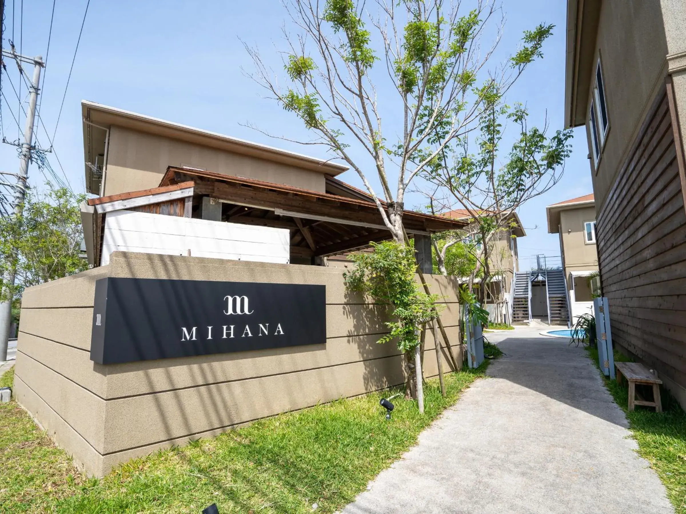 Property building in Mihana Onnason Property building in Mihana Onnason