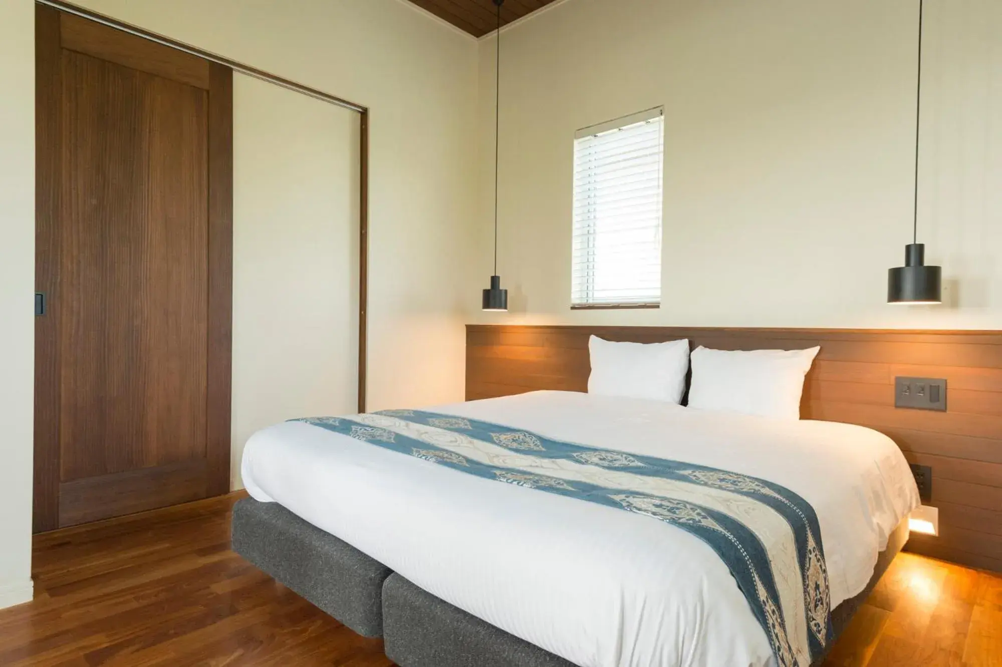 Bedroom, Bed in Mihana Onnason Bedroom, Bed in Mihana Onnason