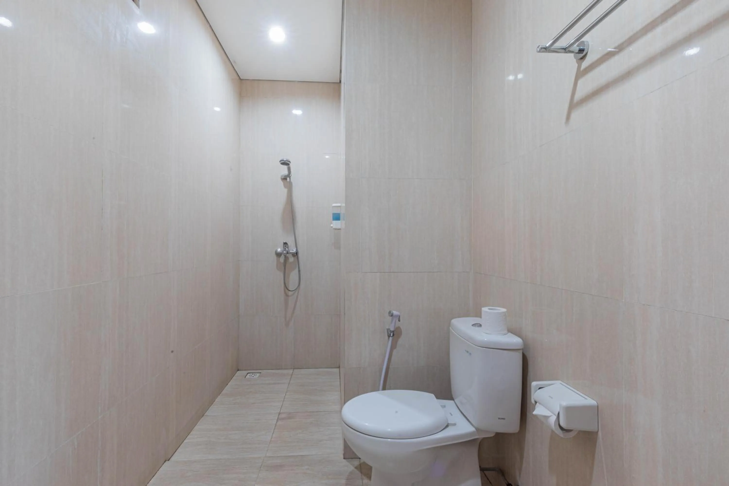 Bathroom in Komala Homestay