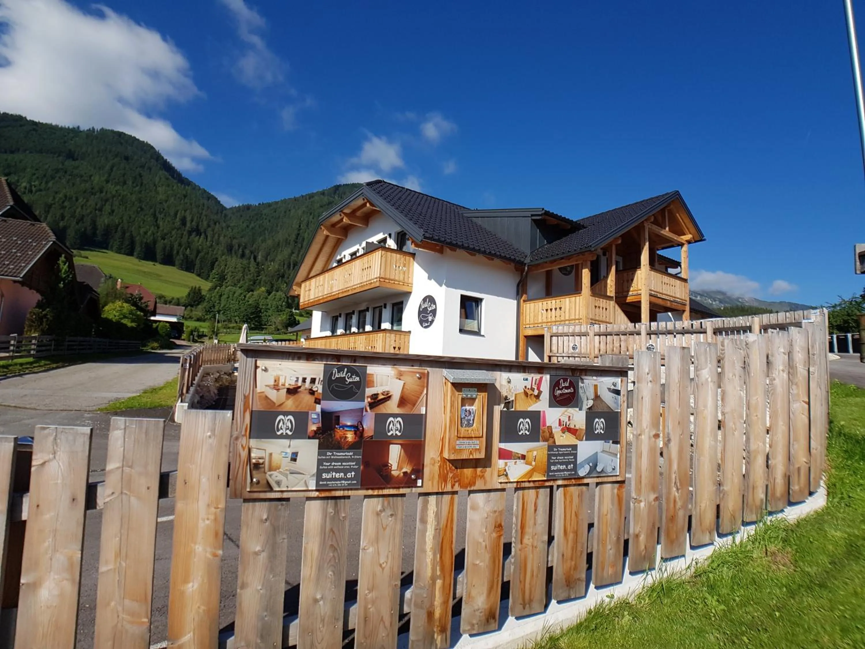 Property building in DAVID SUITEN