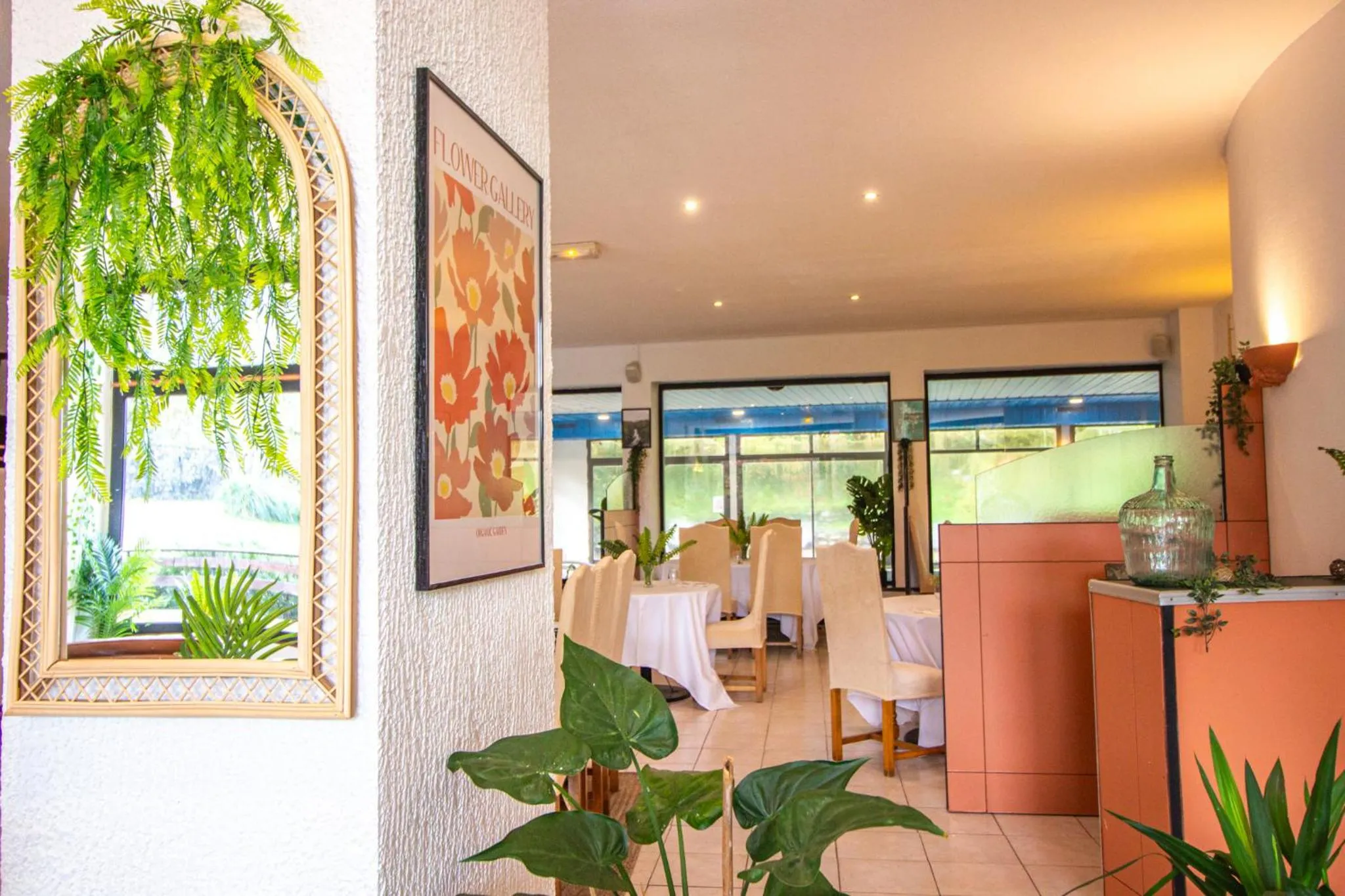 Restaurant/places to eat in Garden & City Capvern-les-Bains