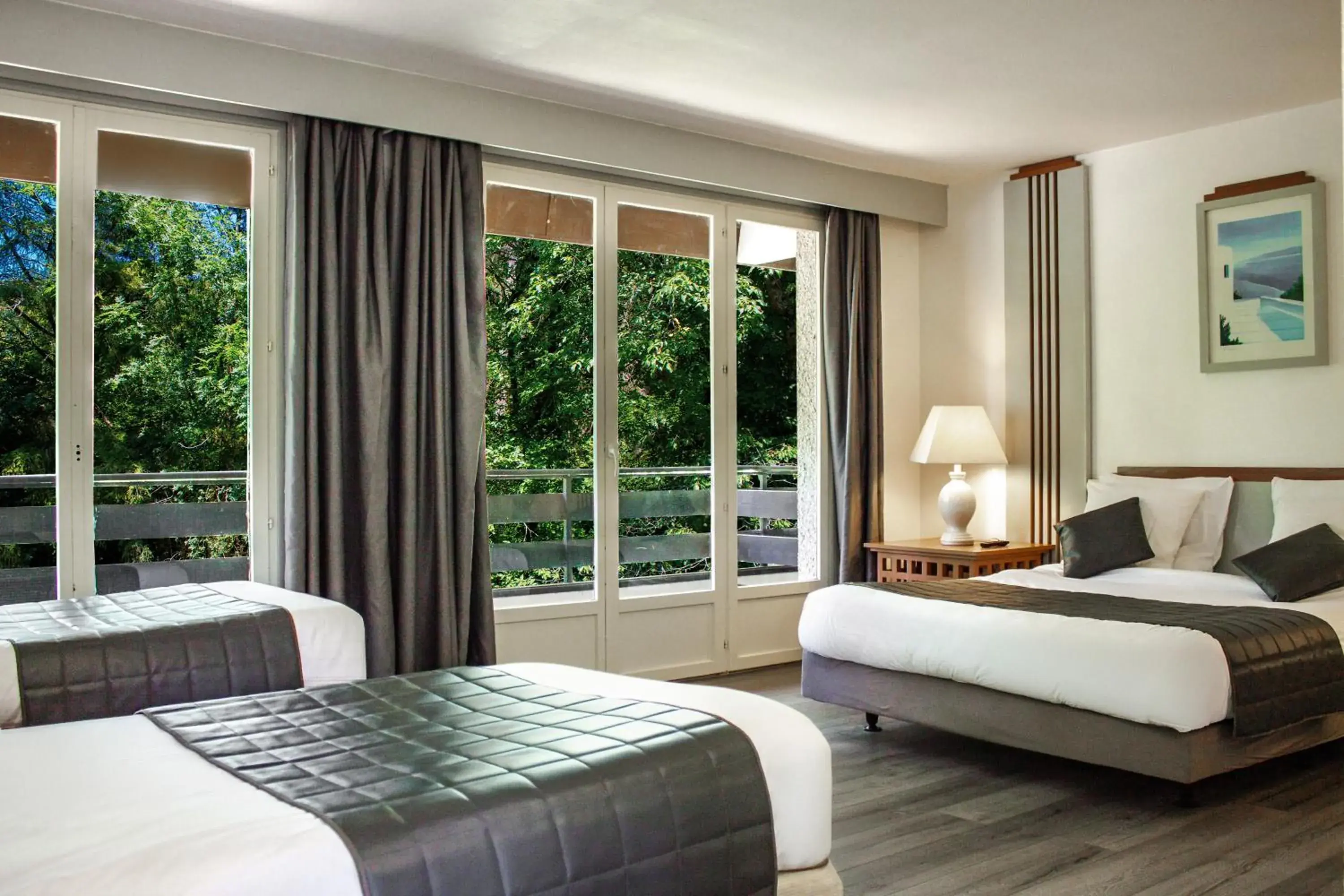 Quadruple Room in Garden & City Capvern-les-Bains Quadruple Room in Garden & City Capvern-les-Bains
