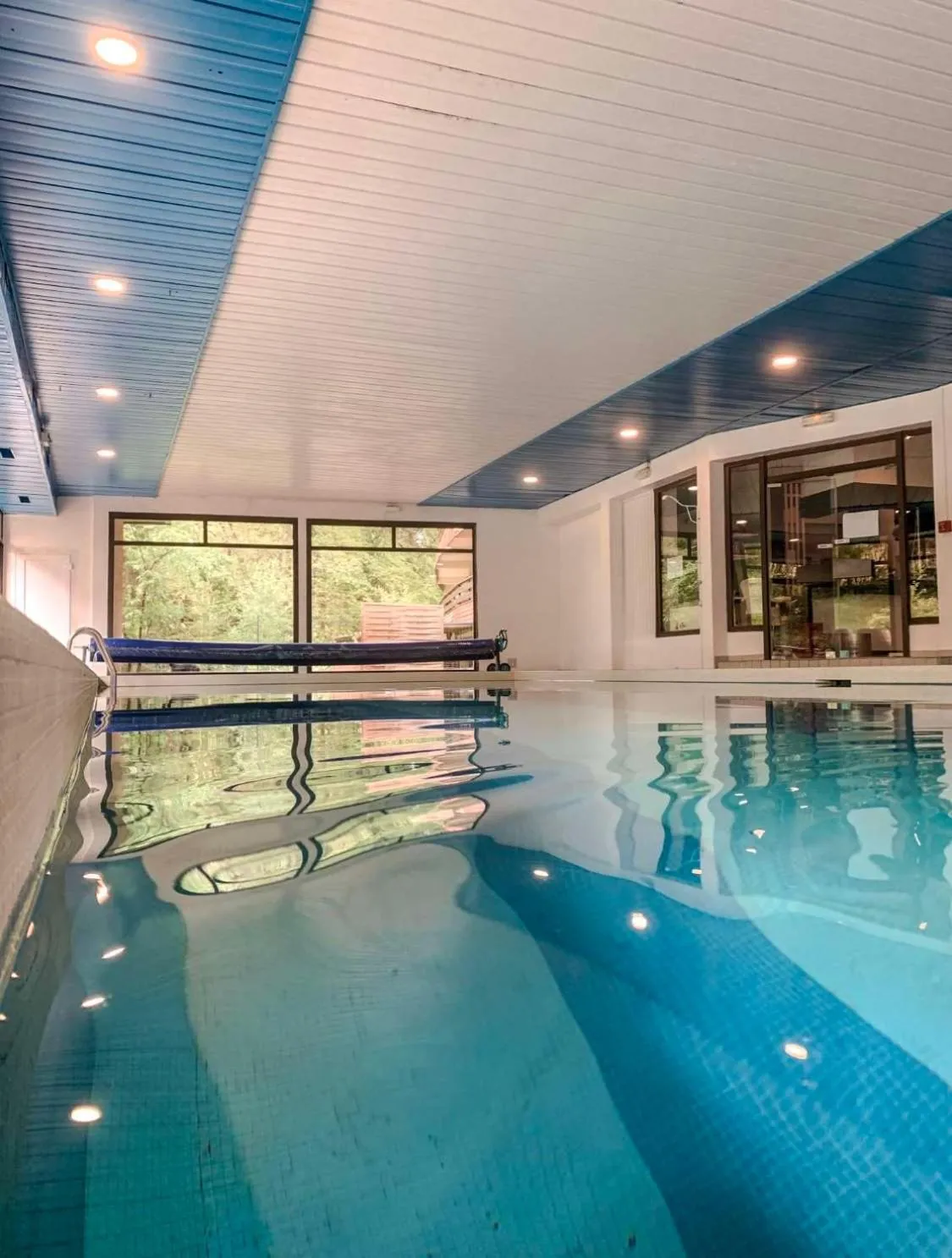 Pool view in Garden & City Capvern-les-Bains
