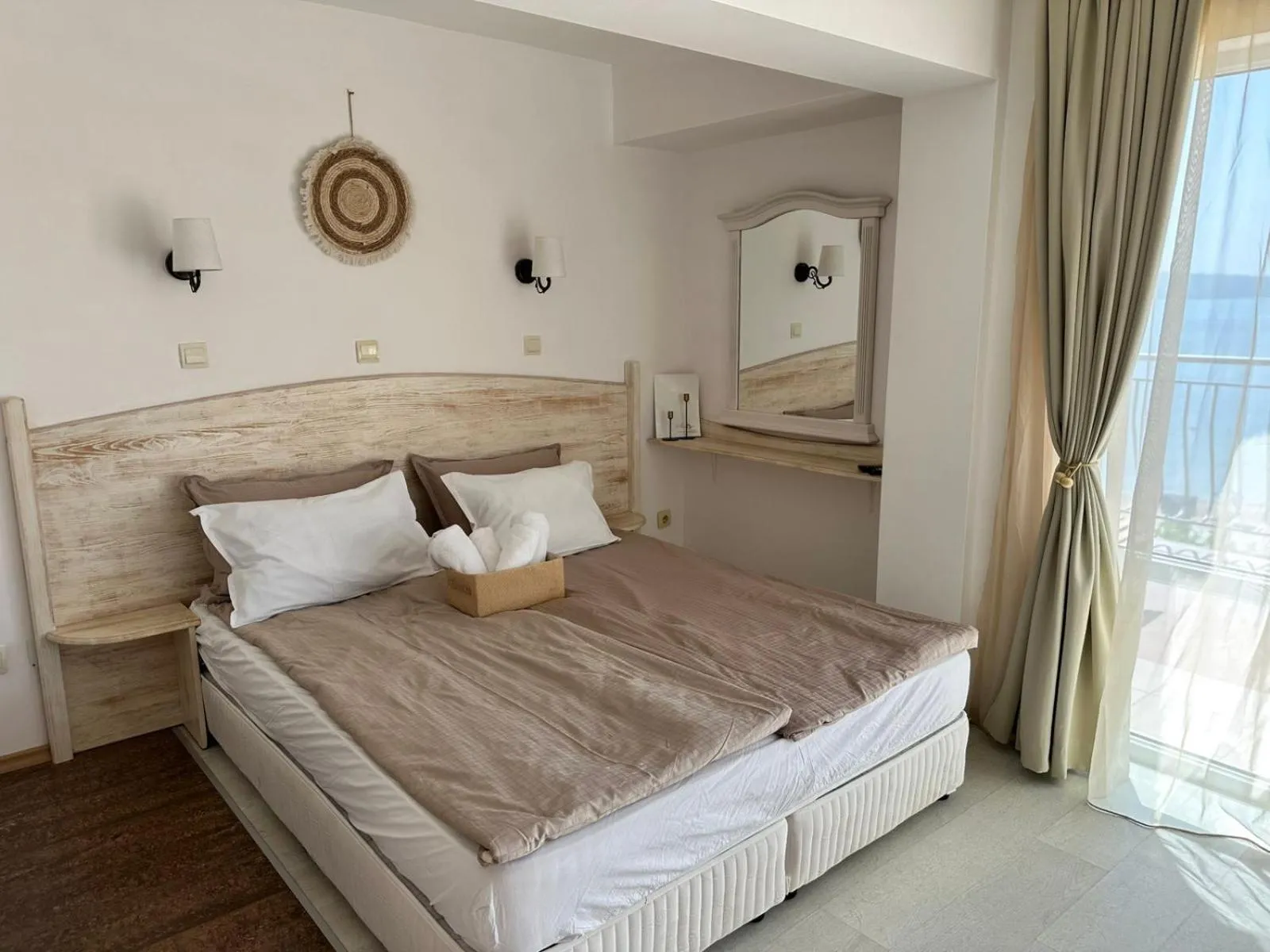 Bed in Family Hotel Littoral