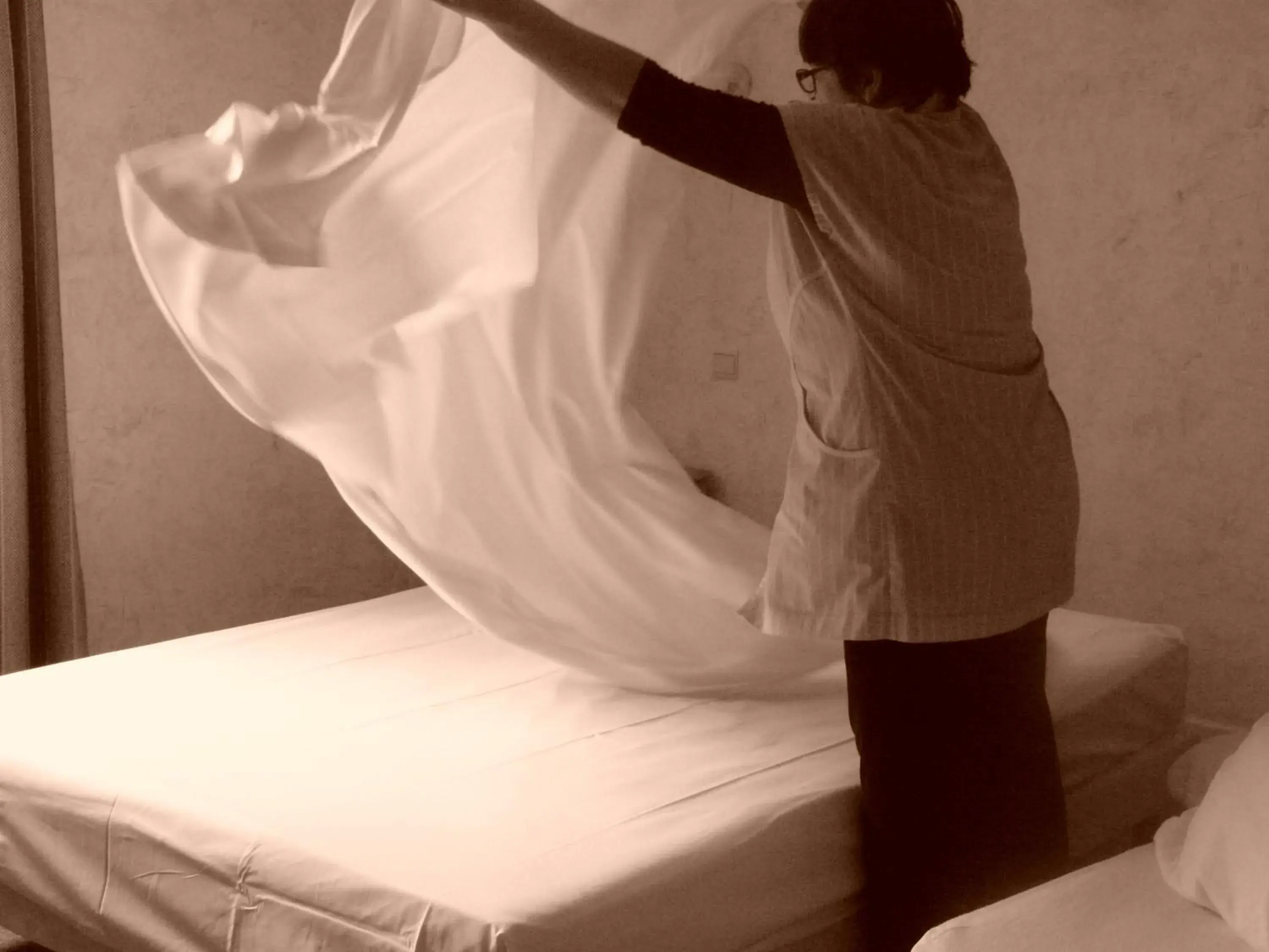 Bed in Hostellerie d'Héloïse Logis Bed in Hostellerie d'Héloïse Logis