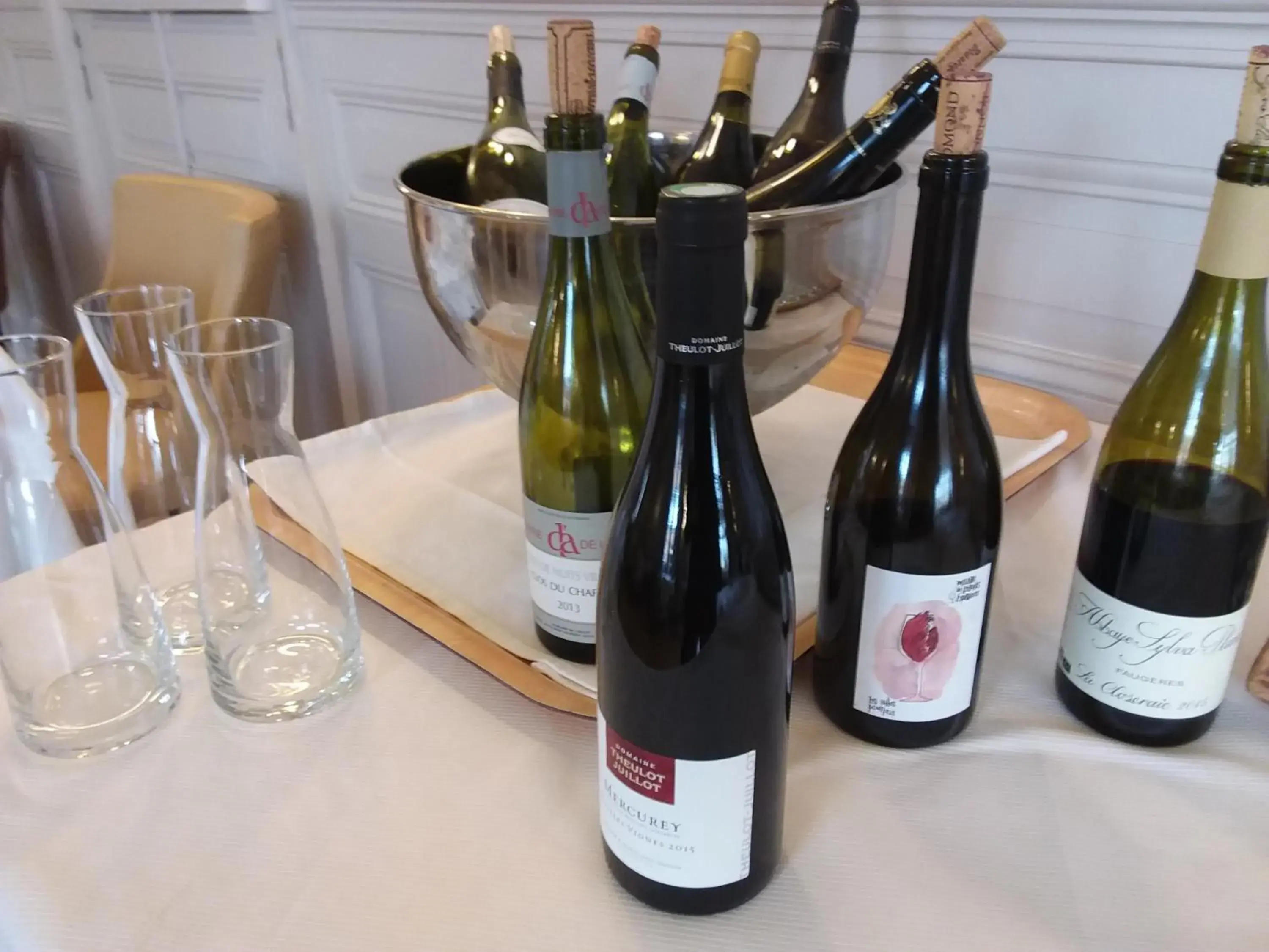 Restaurant/places to eat in Hostellerie d'Héloïse Logis Restaurant/places to eat in Hostellerie d'Héloïse Logis