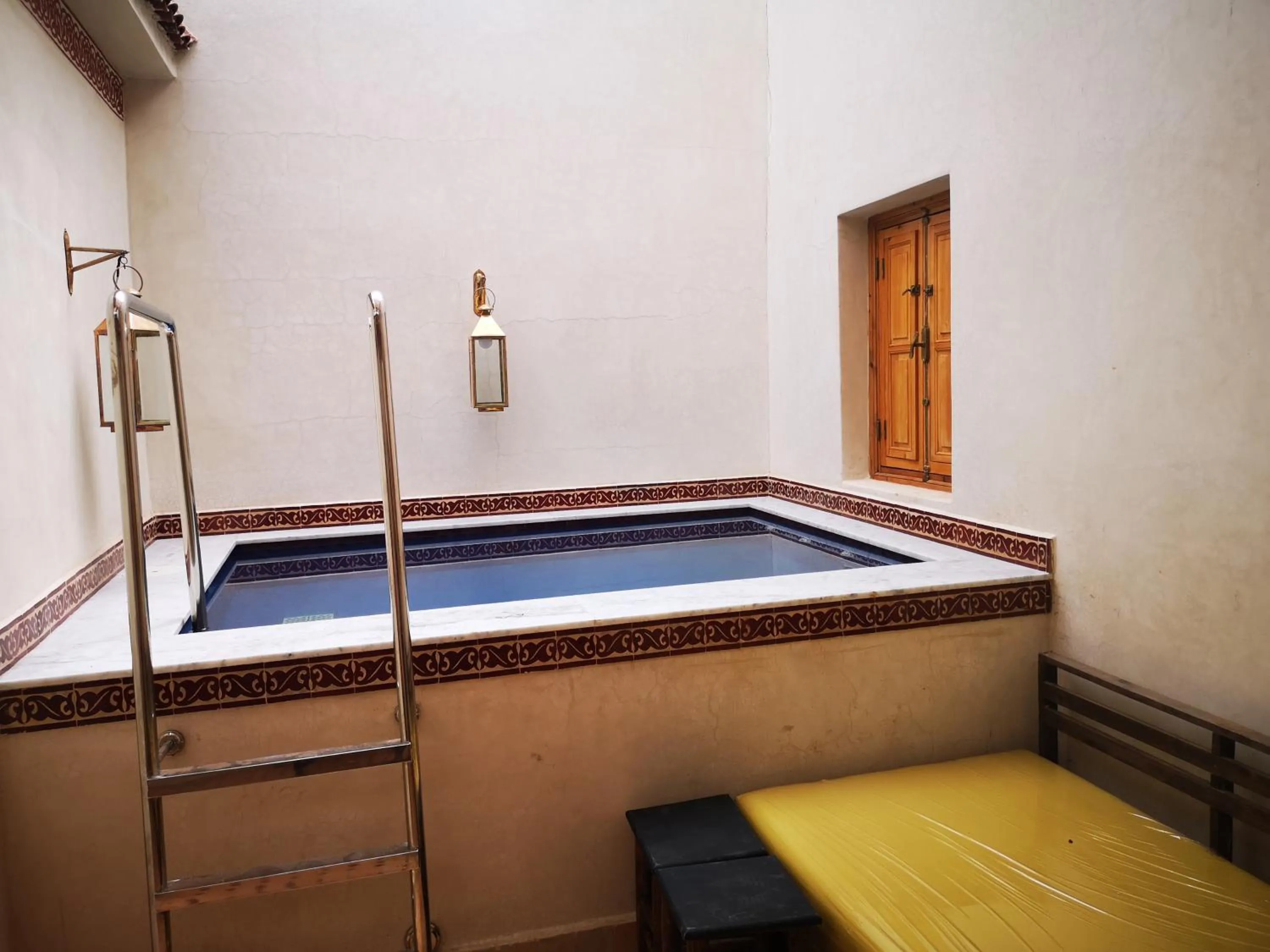 Property building, Bed in Riad azra Marrakech
