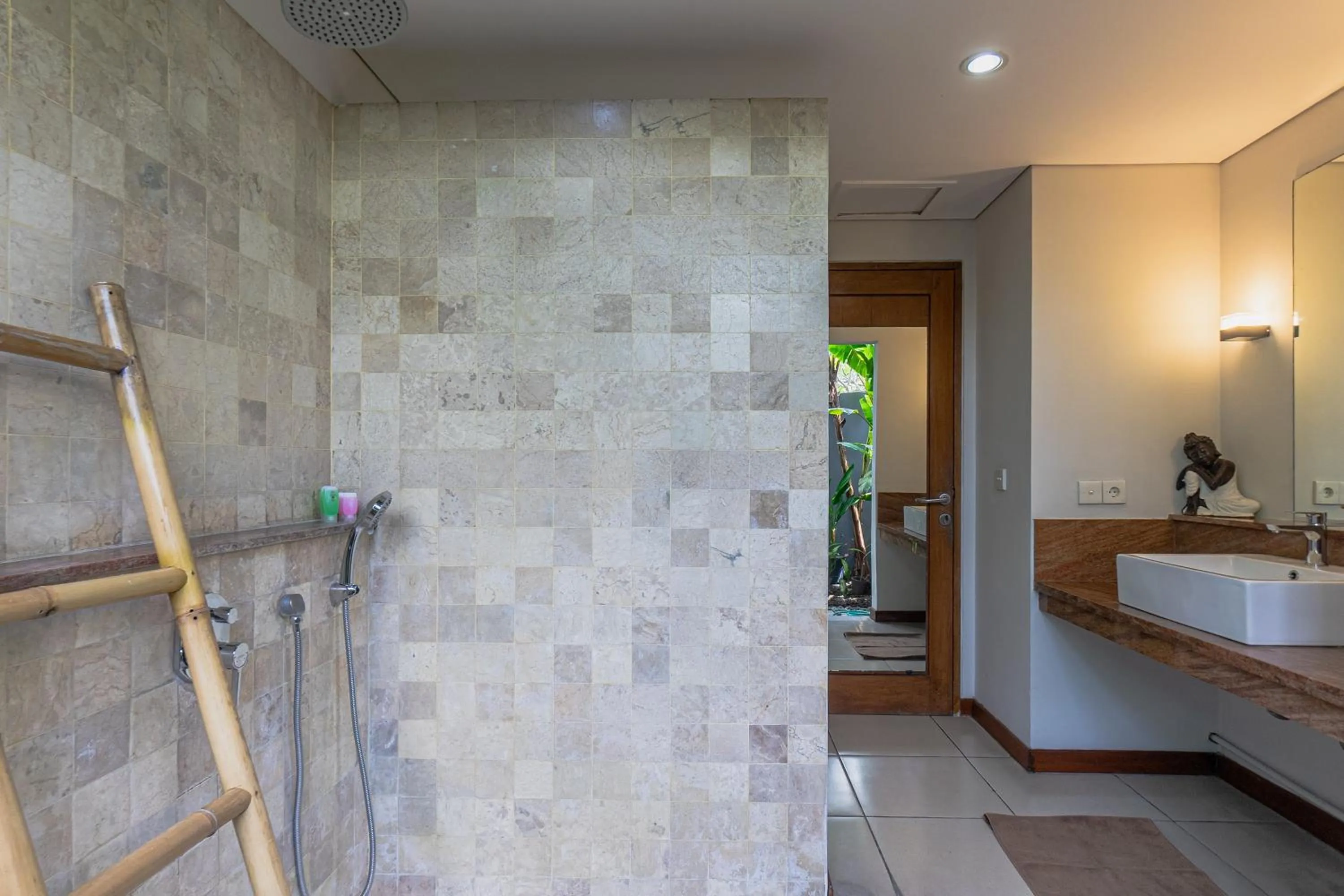 Shower in Balinea Holiday Home