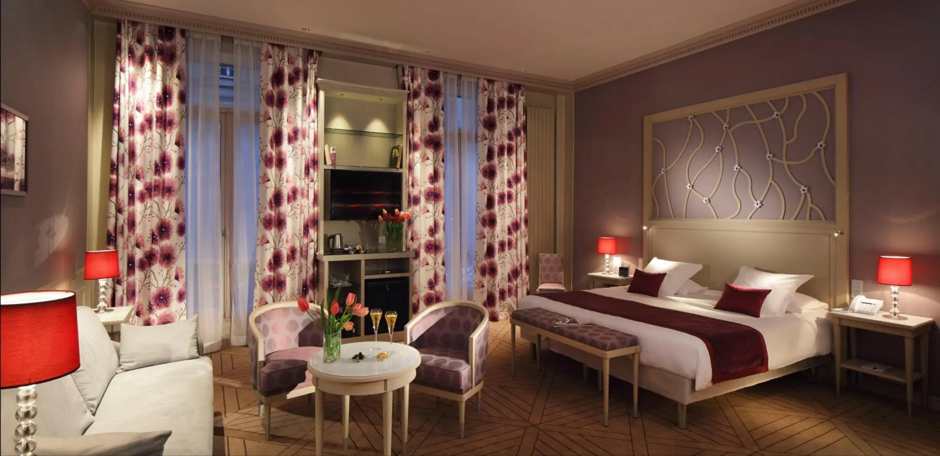 Junior Suite in Hôtel Château Frontenac Junior Suite in Hôtel Château Frontenac