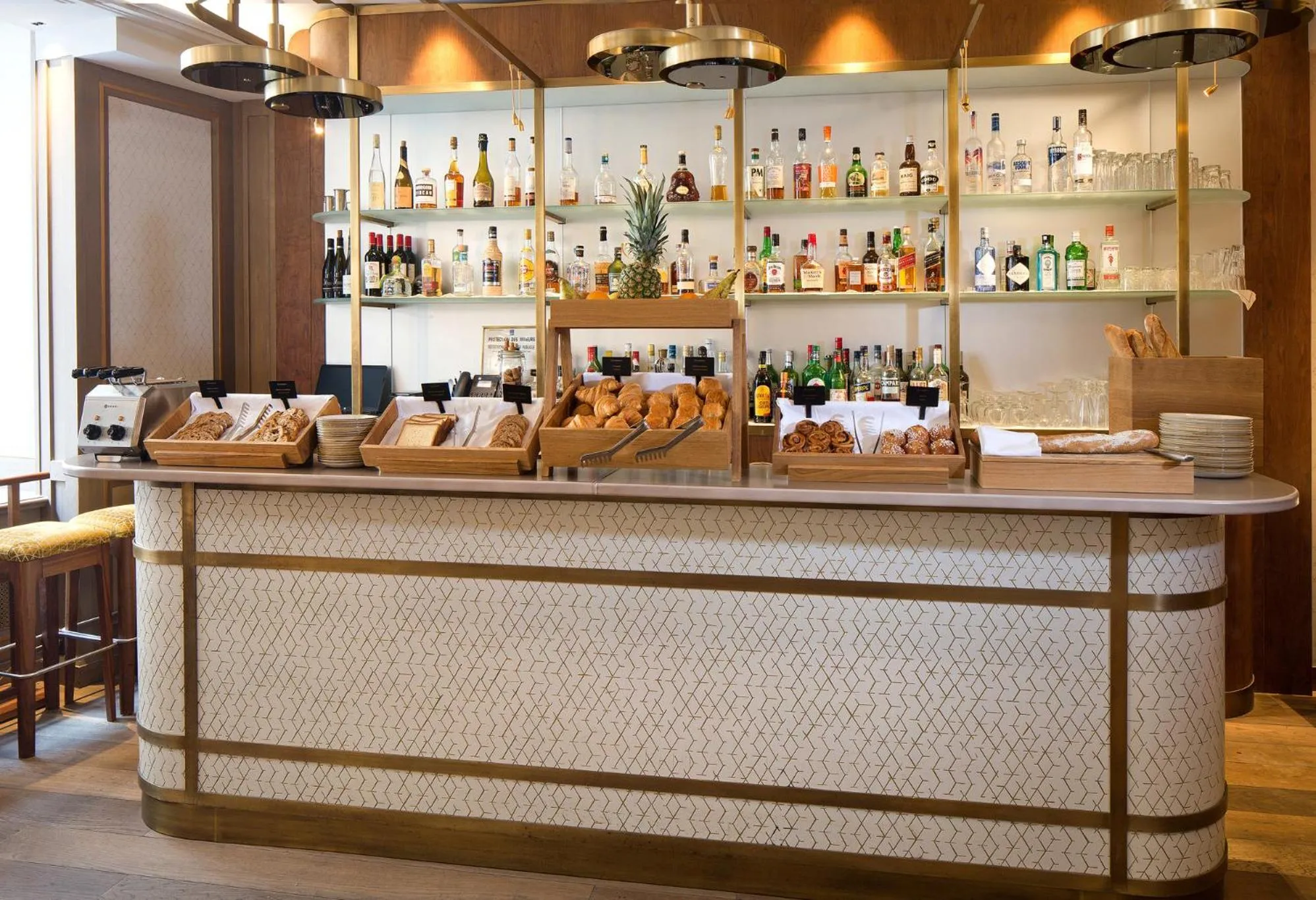 Breakfast in Rochester Champs Elysees