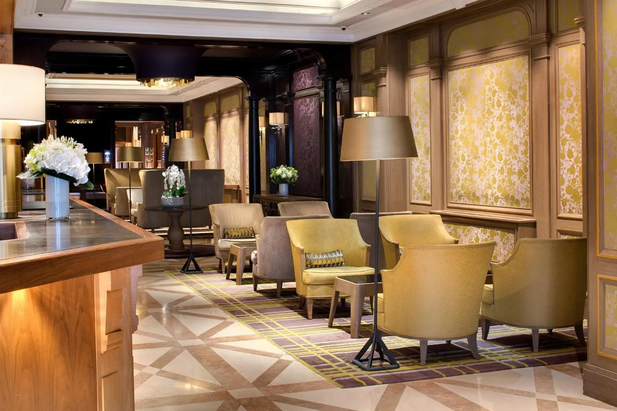 Lobby or reception in Rochester Champs Elysees Lobby or reception in Rochester Champs Elysees