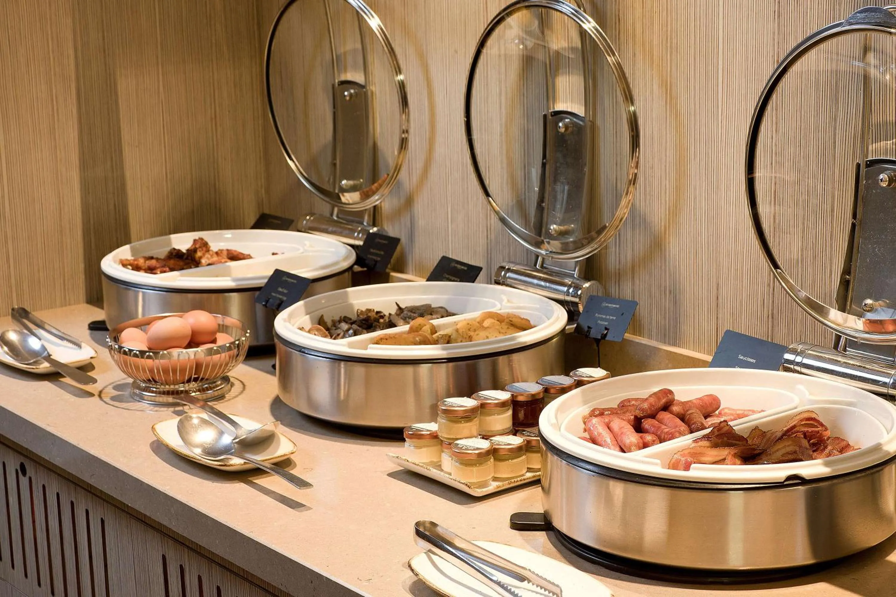 Breakfast in Rochester Champs Elysees