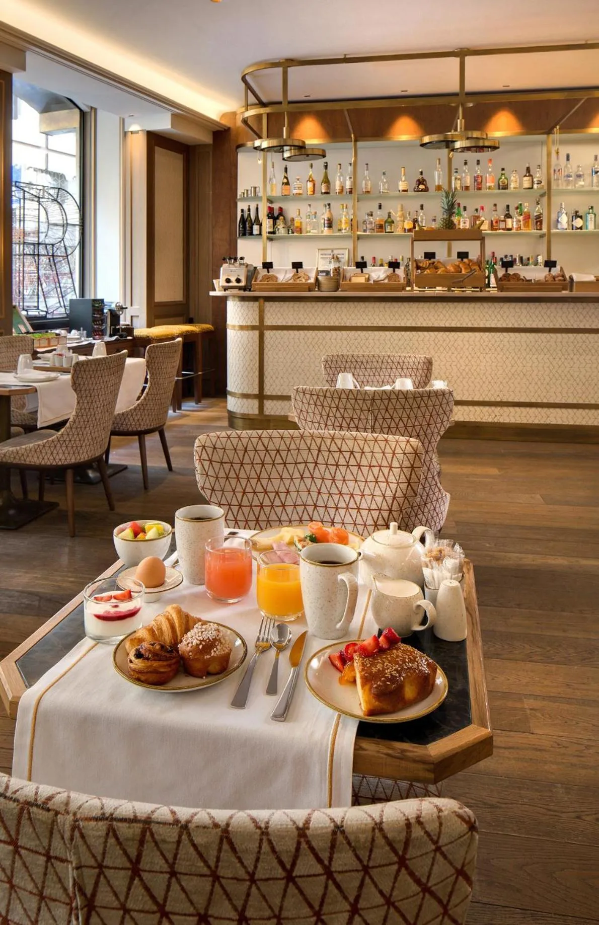 Breakfast in Rochester Champs Elysees