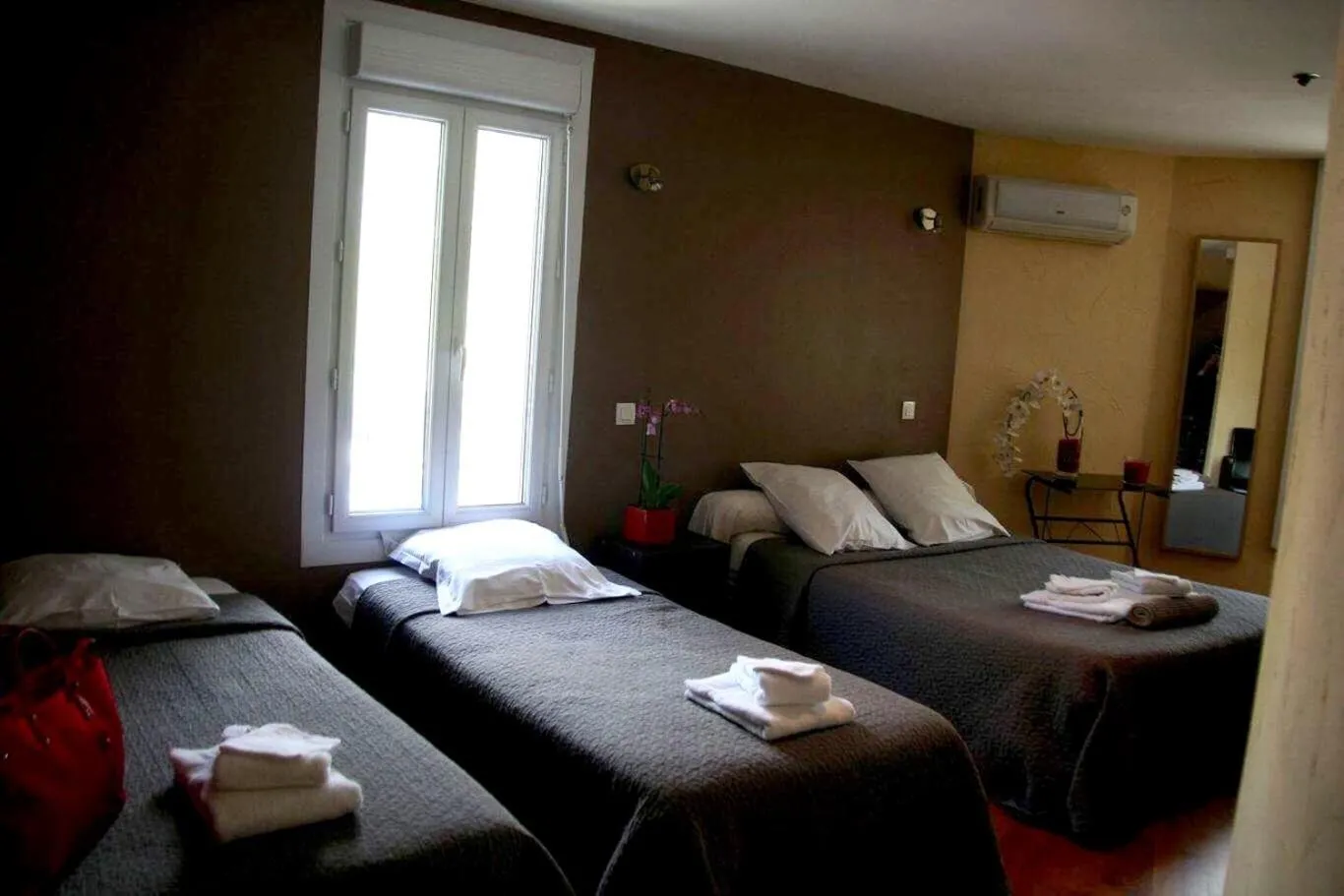 Bed in L'Avenue