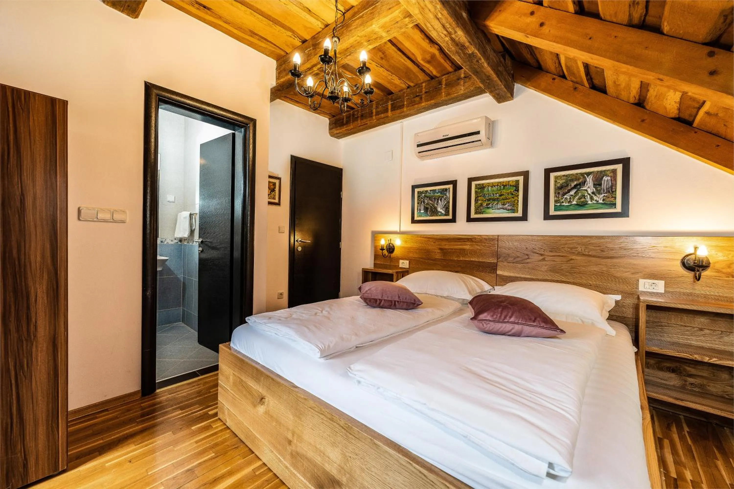 Standard Double Room in B&B Plitvica Lodge