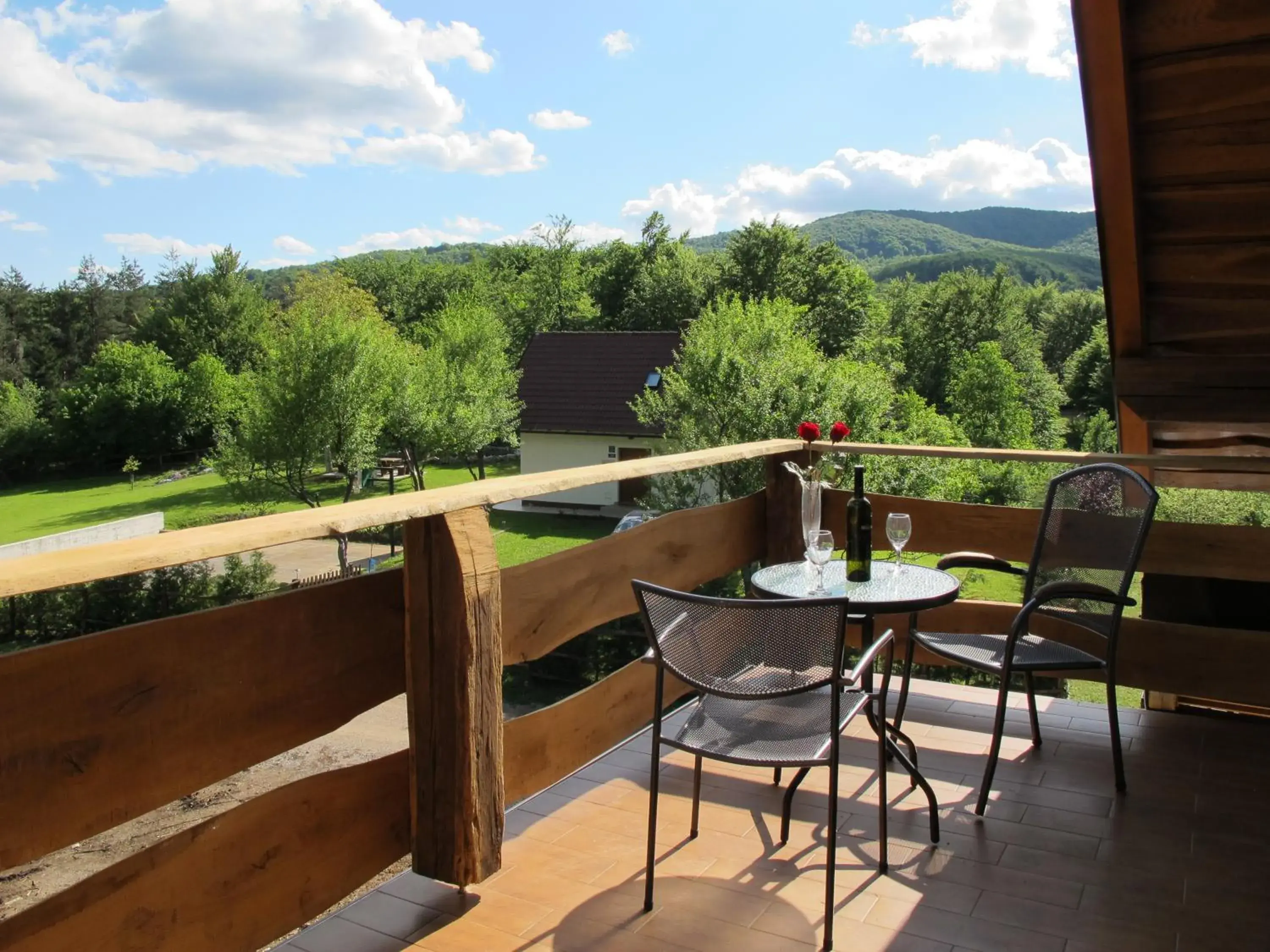 Deluxe Double Room with Terrace in B&B Plitvica Lodge Deluxe Double Room with Terrace in B&B Plitvica Lodge