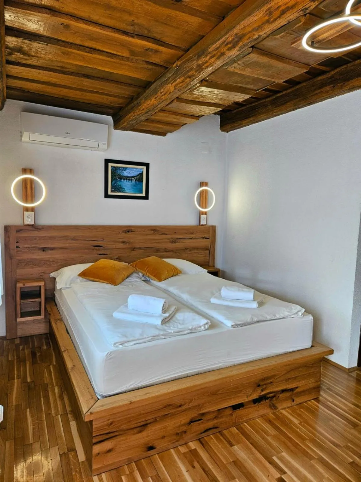 Standard Double Room with Patio in B&B Plitvica Lodge
