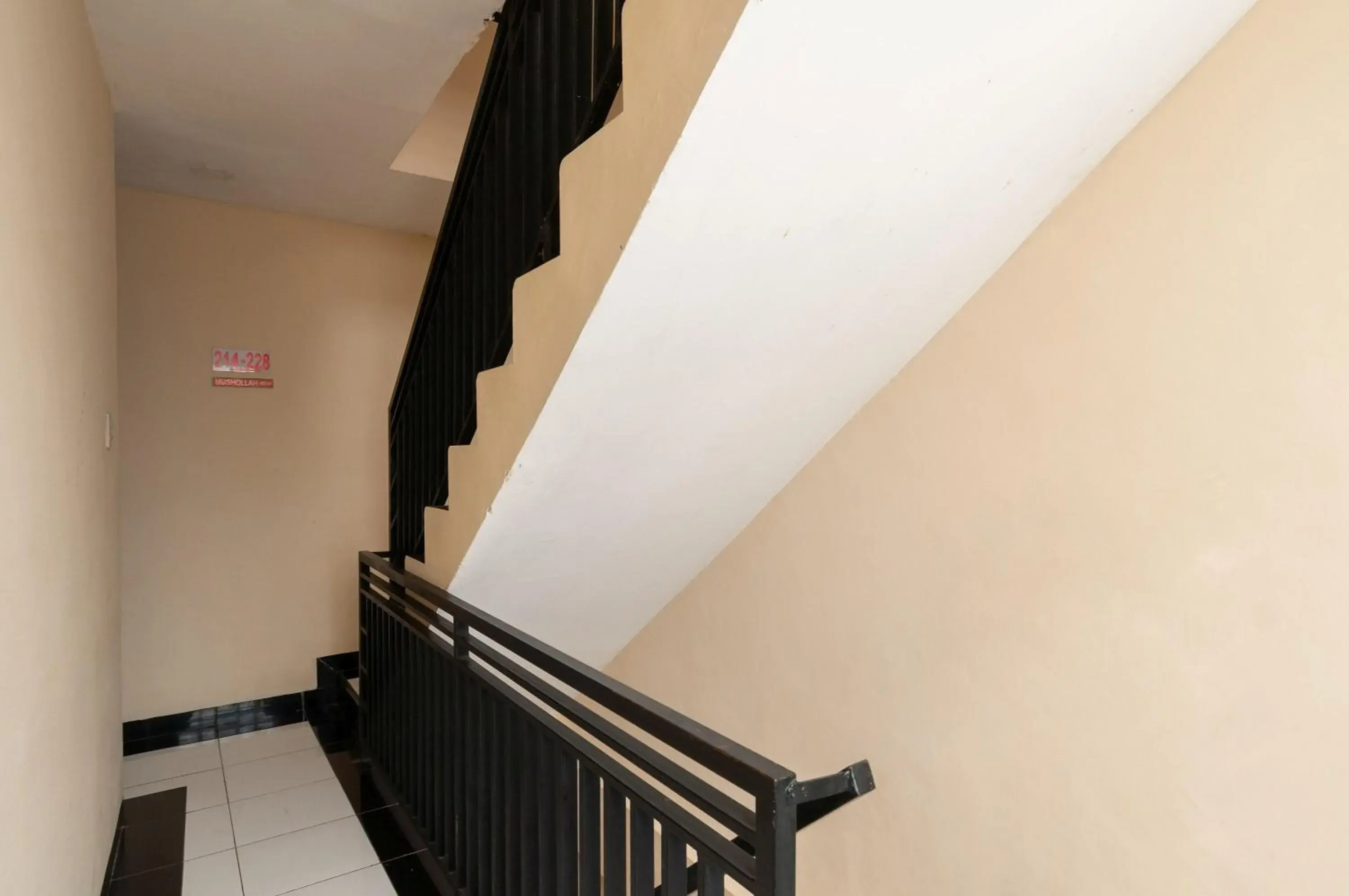 Floor plan in Urbanview Hotel Syariah Residence Medan by RedDoorz Floor plan in Urbanview Hotel Syariah Residence Medan by RedDoorz