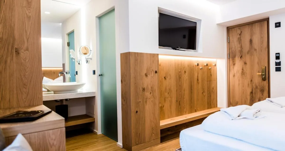 Bed in Hotel Des Alpes