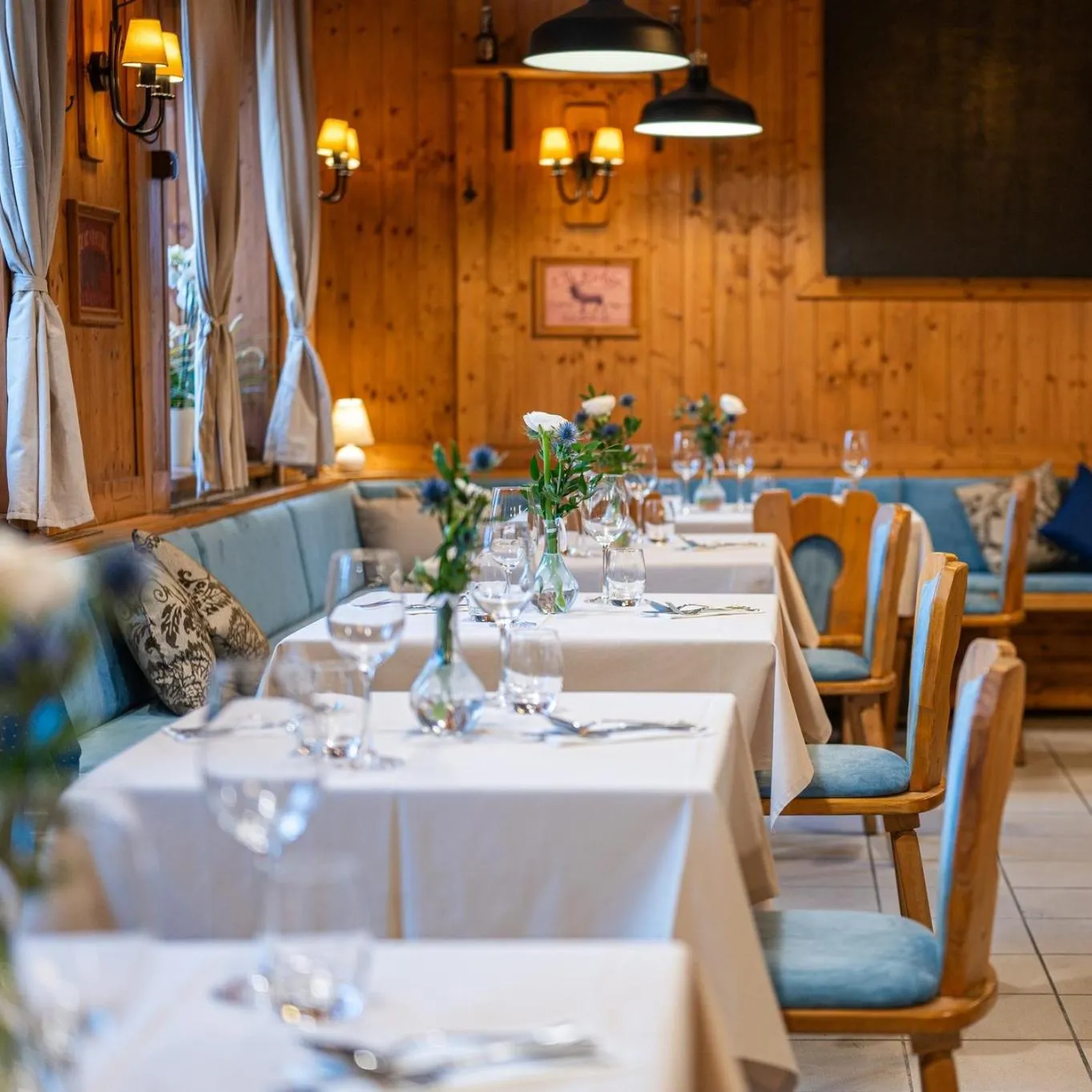 Vadvirág Vendéglő és Fogadó