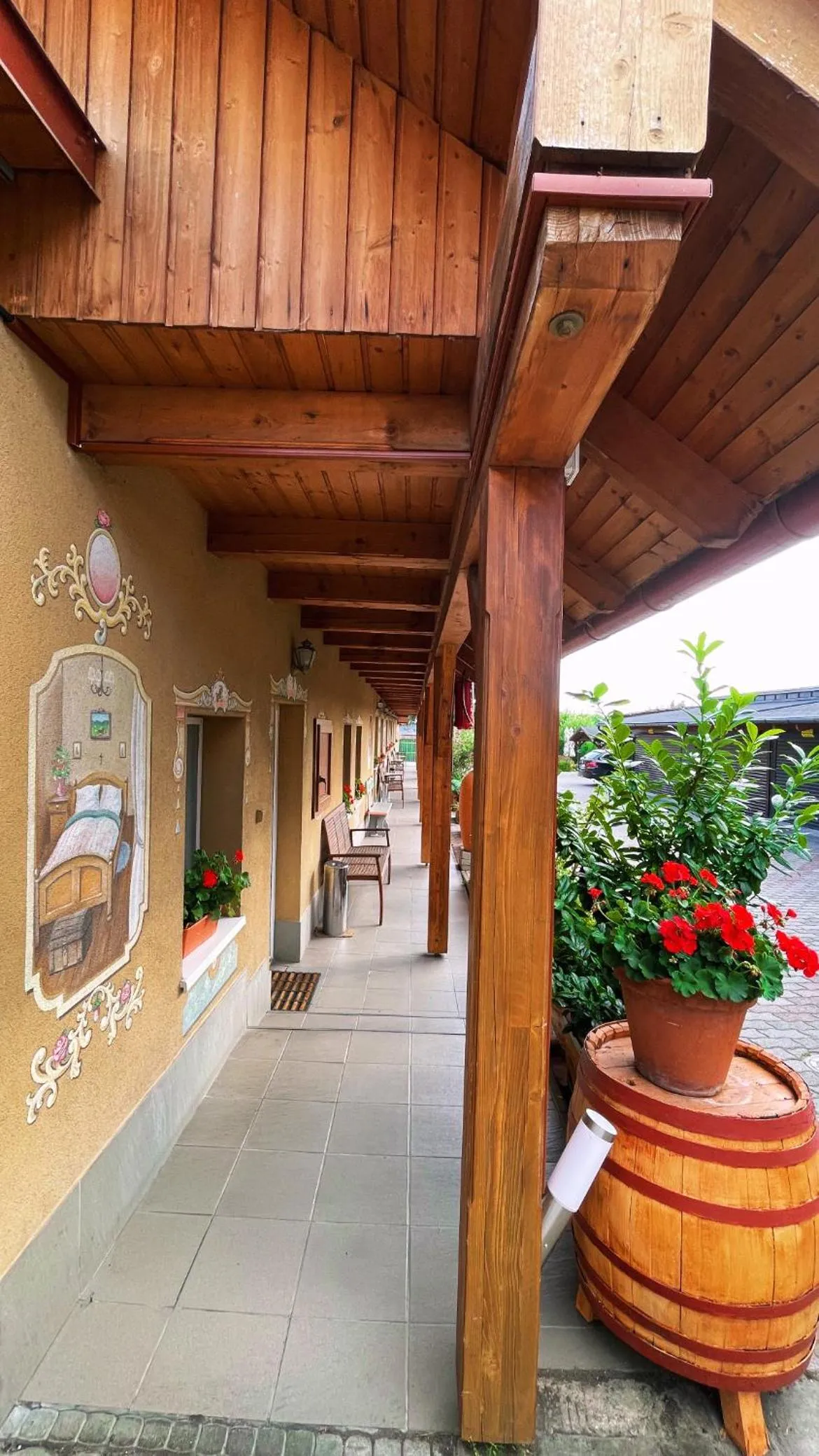 Vadvirág Vendéglő és Fogadó