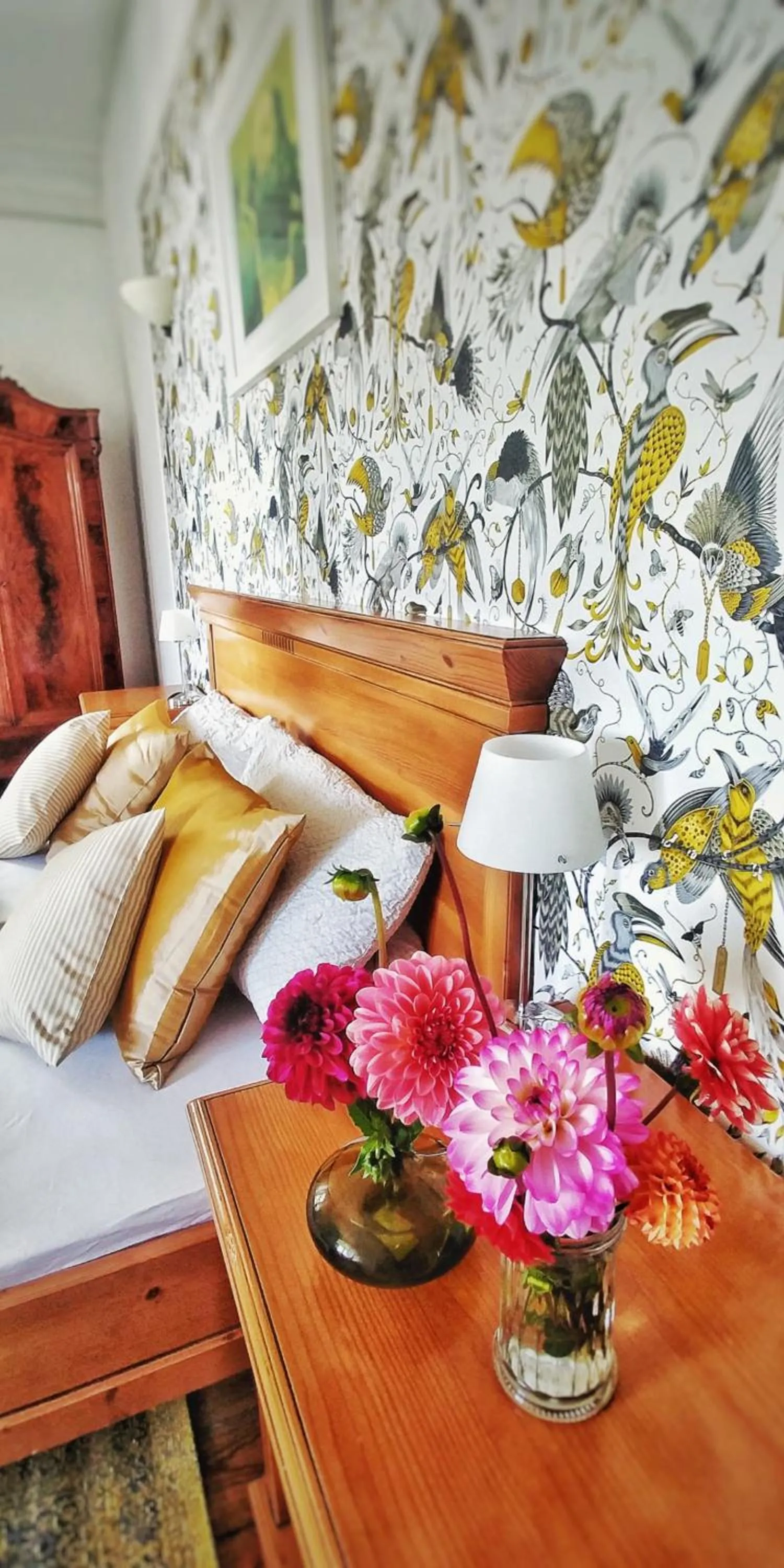 Bed in Privathotel Der Schwarze Herrgott No TV