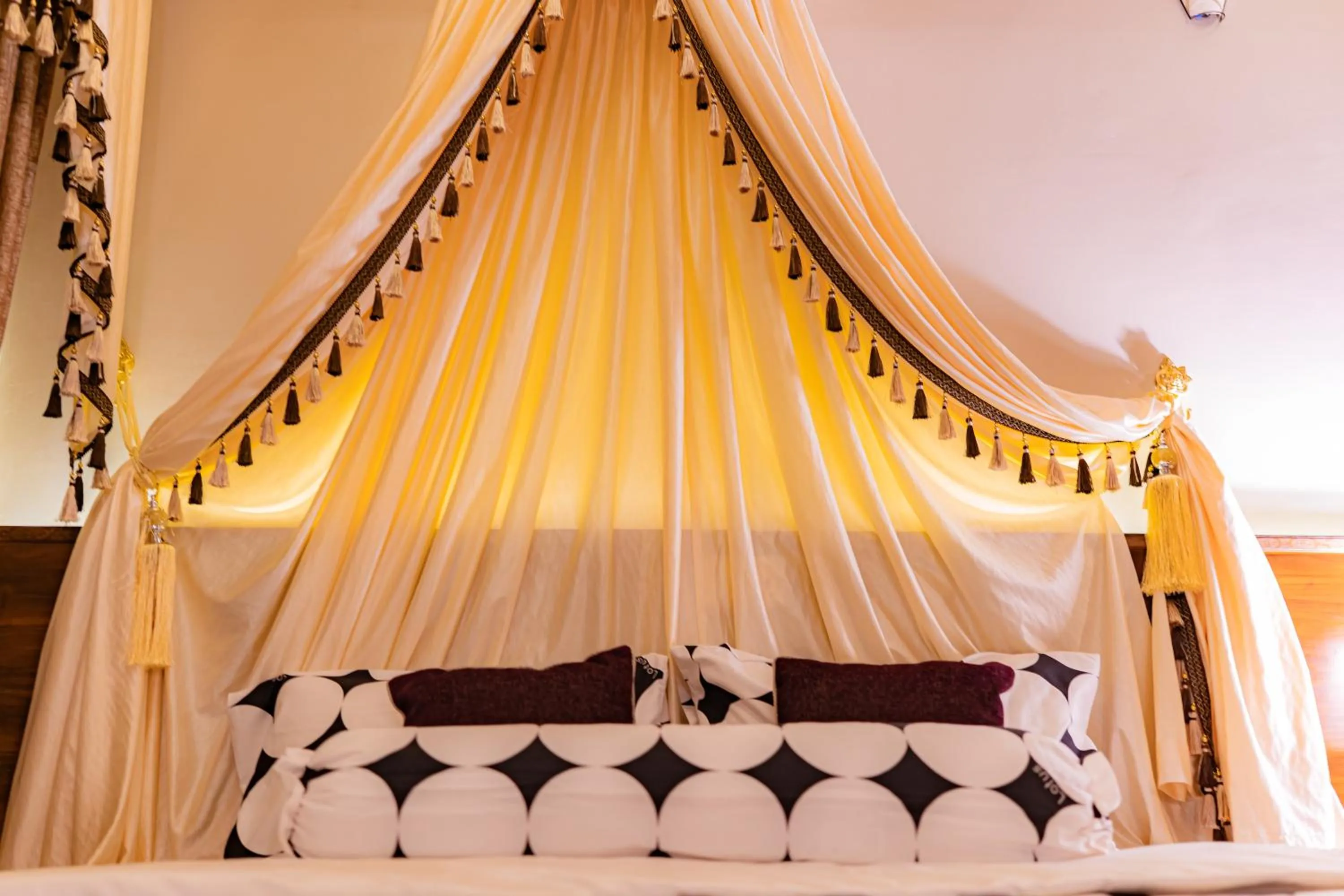 Bedroom, Bed in Busy Bee Resort, Pokhara