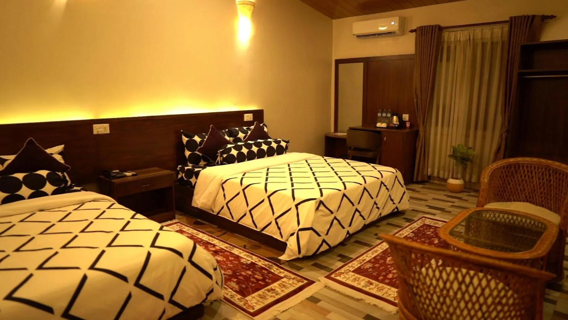 Bed in Busy Bee Resort, Pokhara