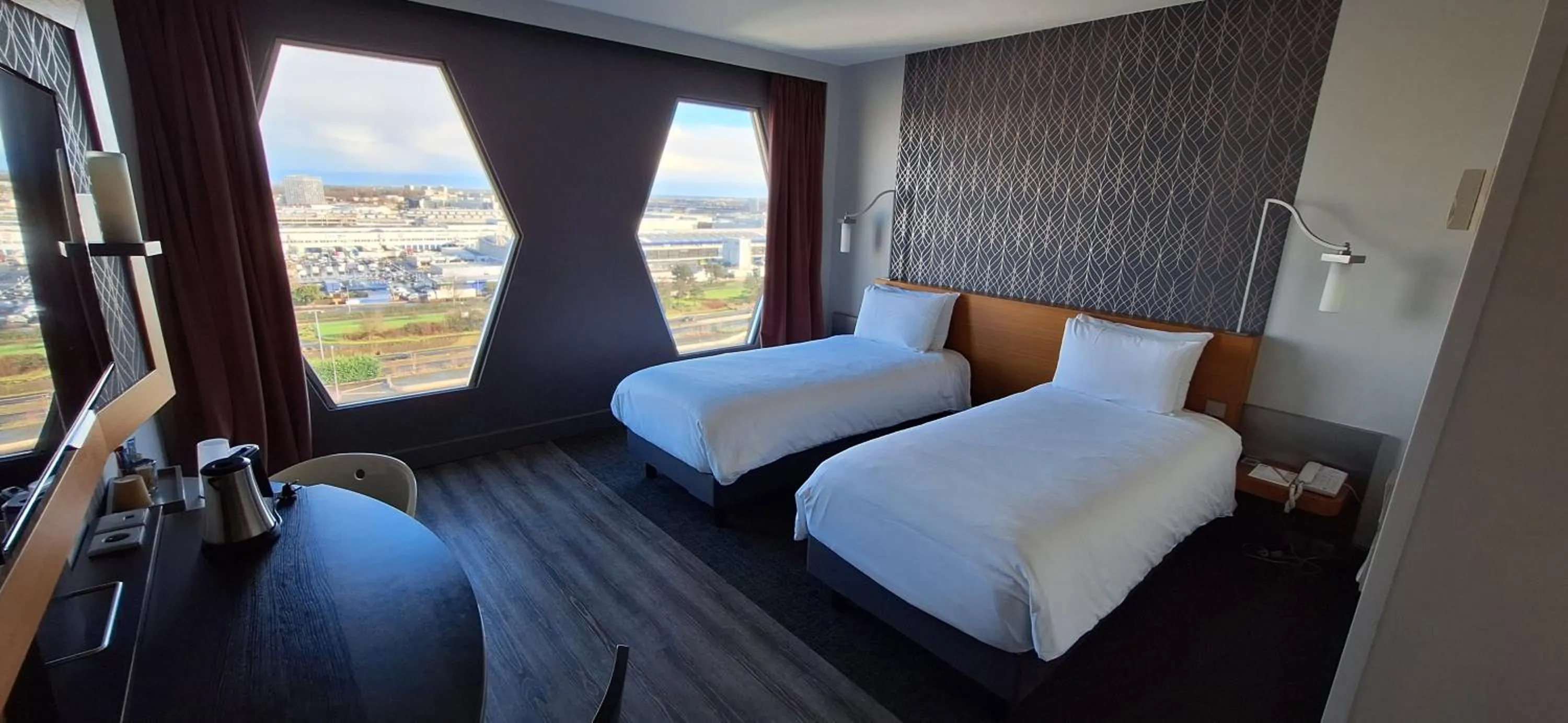 Bedroom, Bed in Mercure Paris Orly Rungis Aéroport