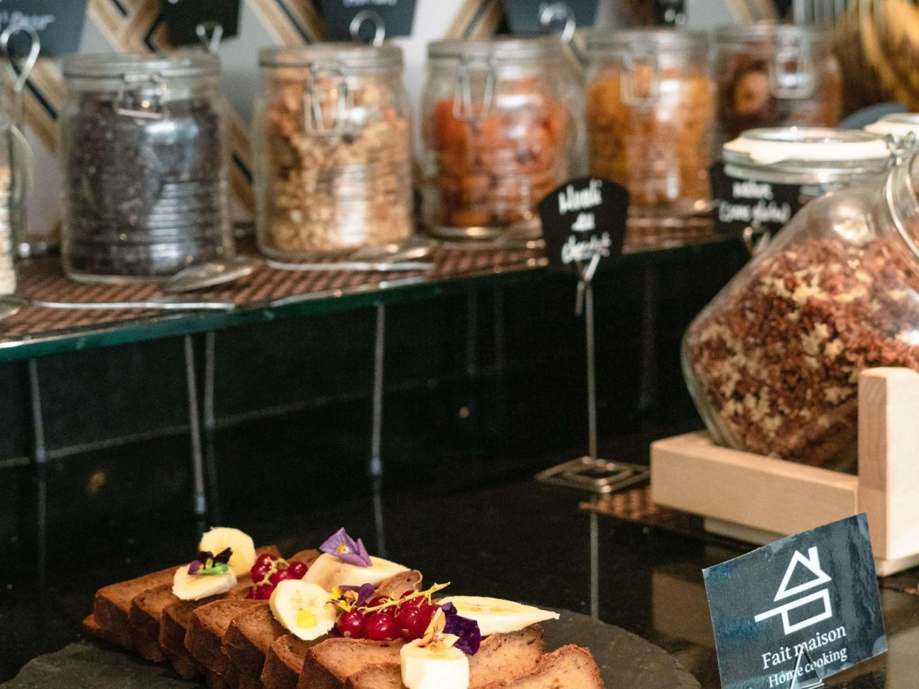 Breakfast in Mercure Paris Orly Rungis Aéroport