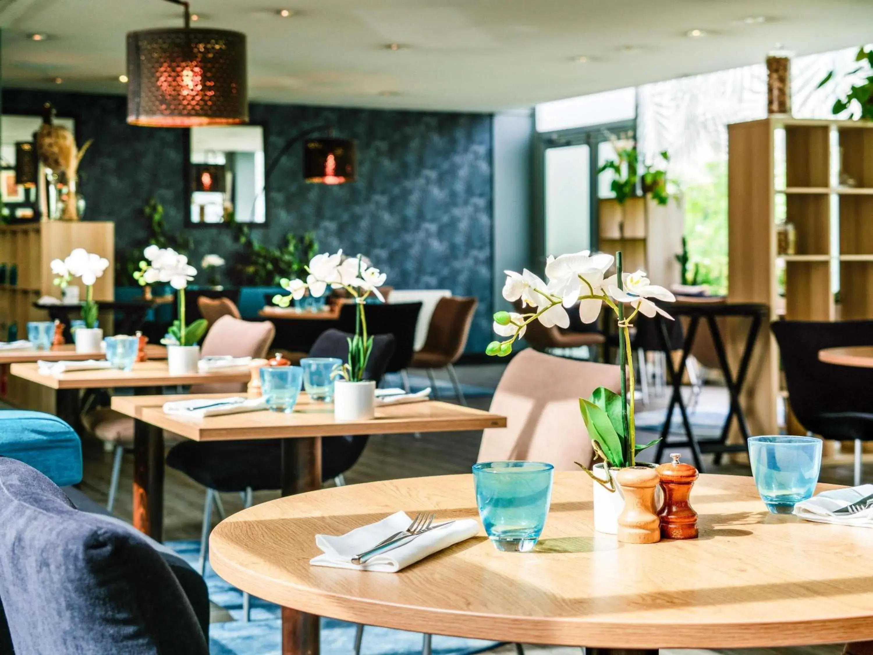 Property building in Mercure Paris Orly Rungis Aéroport Property building in Mercure Paris Orly Rungis Aéroport