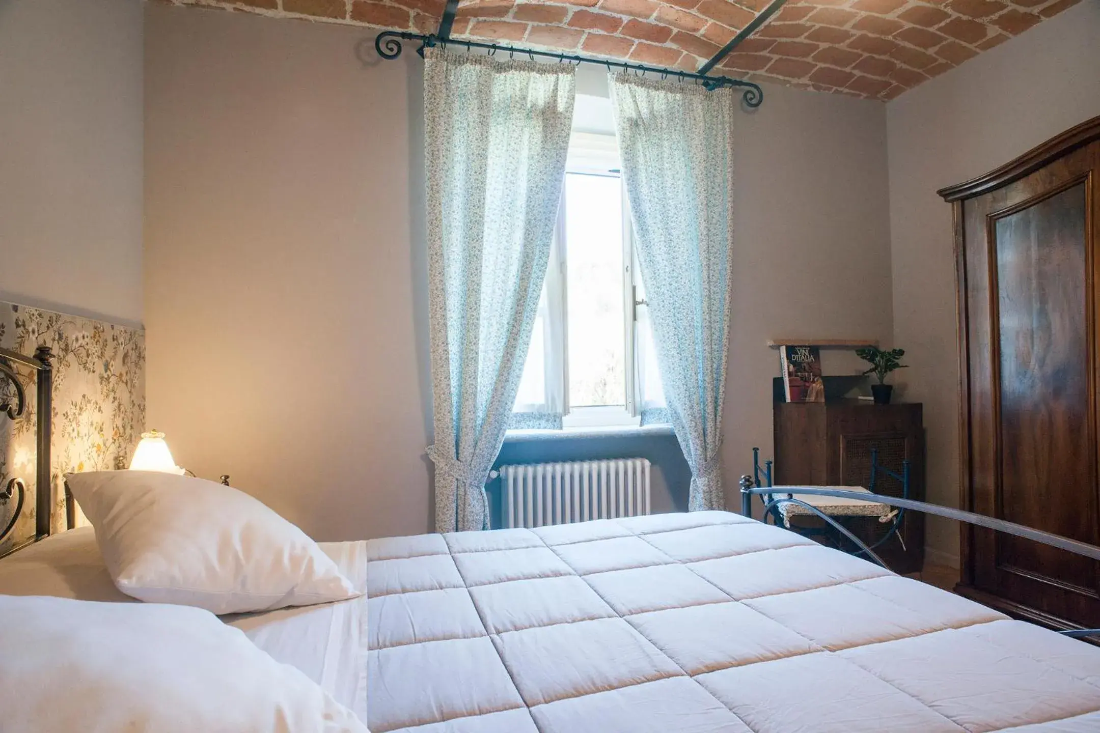 Standard Double Room in La Giribaldina Winery & Farmhouse Standard Double Room in La Giribaldina Winery & Farmhouse